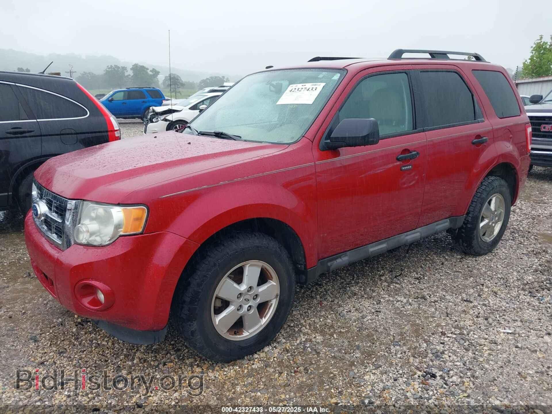 2011 FORD ESCAPE - VIN: 1FMCU9D7XBKB32540 - Фото 2