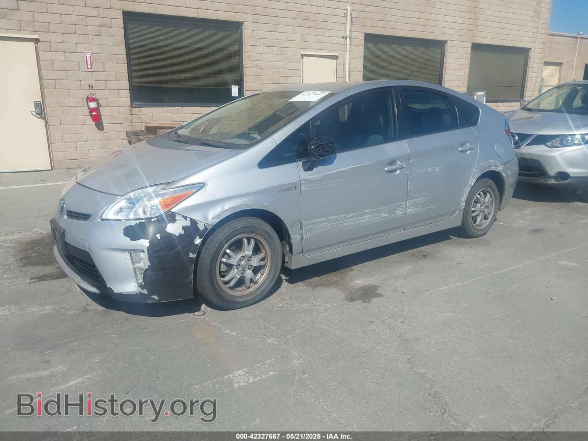 2011 TOYOTA PRIUS - VIN: JTDKN3DU4B5246855 - Фото 2