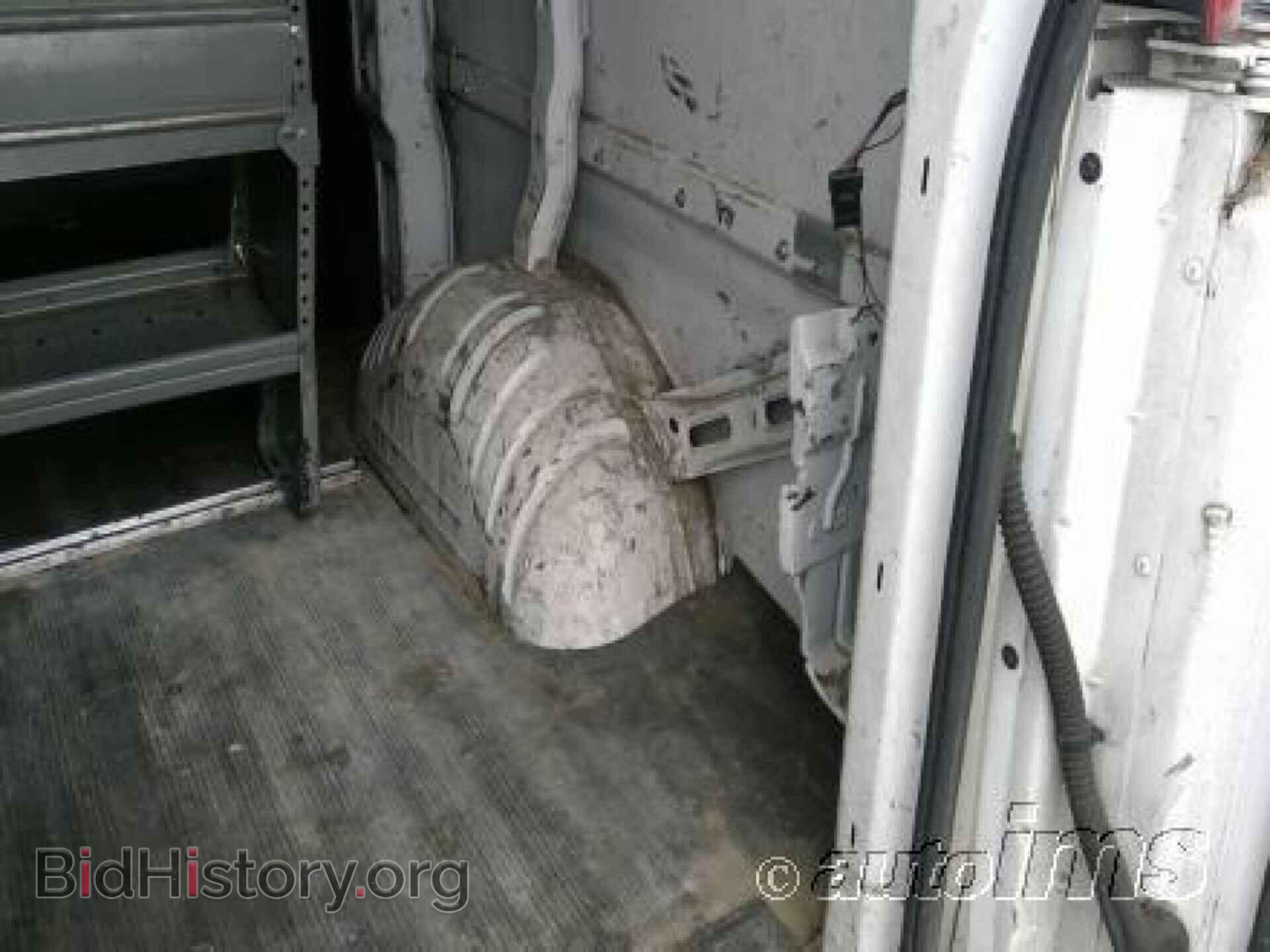 2012 CHEVROLET EXPRESS 2500 - VIN: 1GCWGFCA5C1177459 - Фото 5