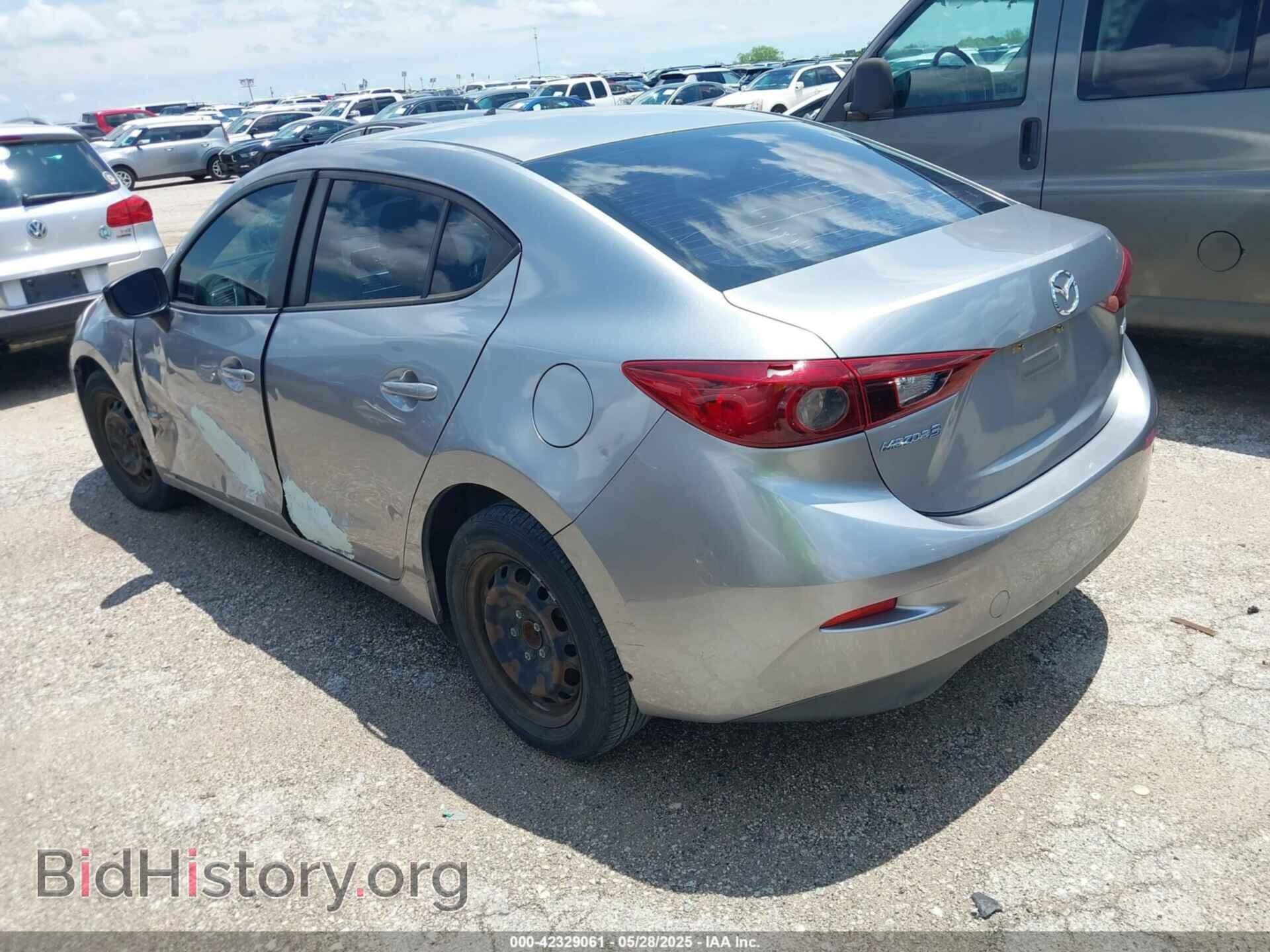 2014 MAZDA MAZDA3 - VIN: JM1BM1U72E1137551 - Фото 3