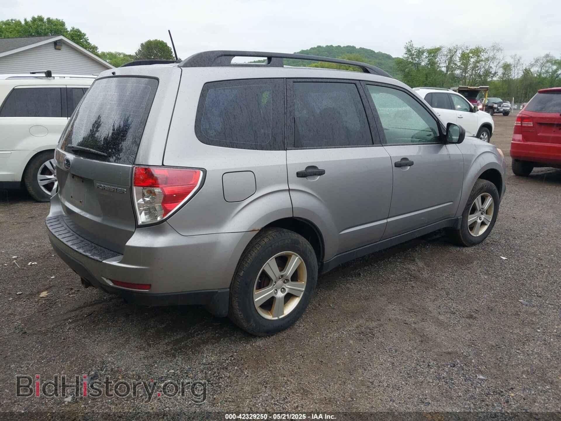 2011 SUBARU FORESTER - VIN: JF2SHBBCXBG768911 - Фото 4