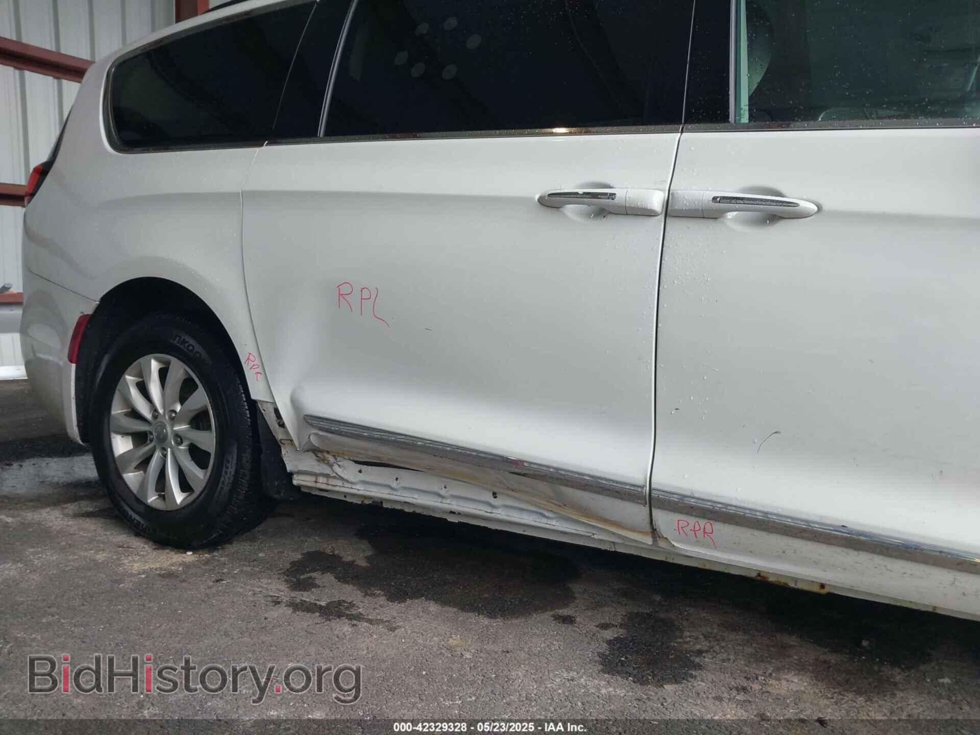 2017 CHRYSLER PACIFICA - VIN: 2C4RC1BG1HR524449 - Фото 6