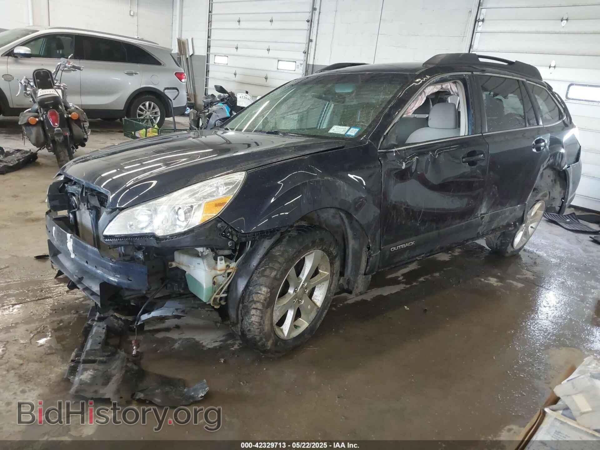 2014 SUBARU OUTBACK - VIN: 4S4BRBCCXE3255952 - Фото 2