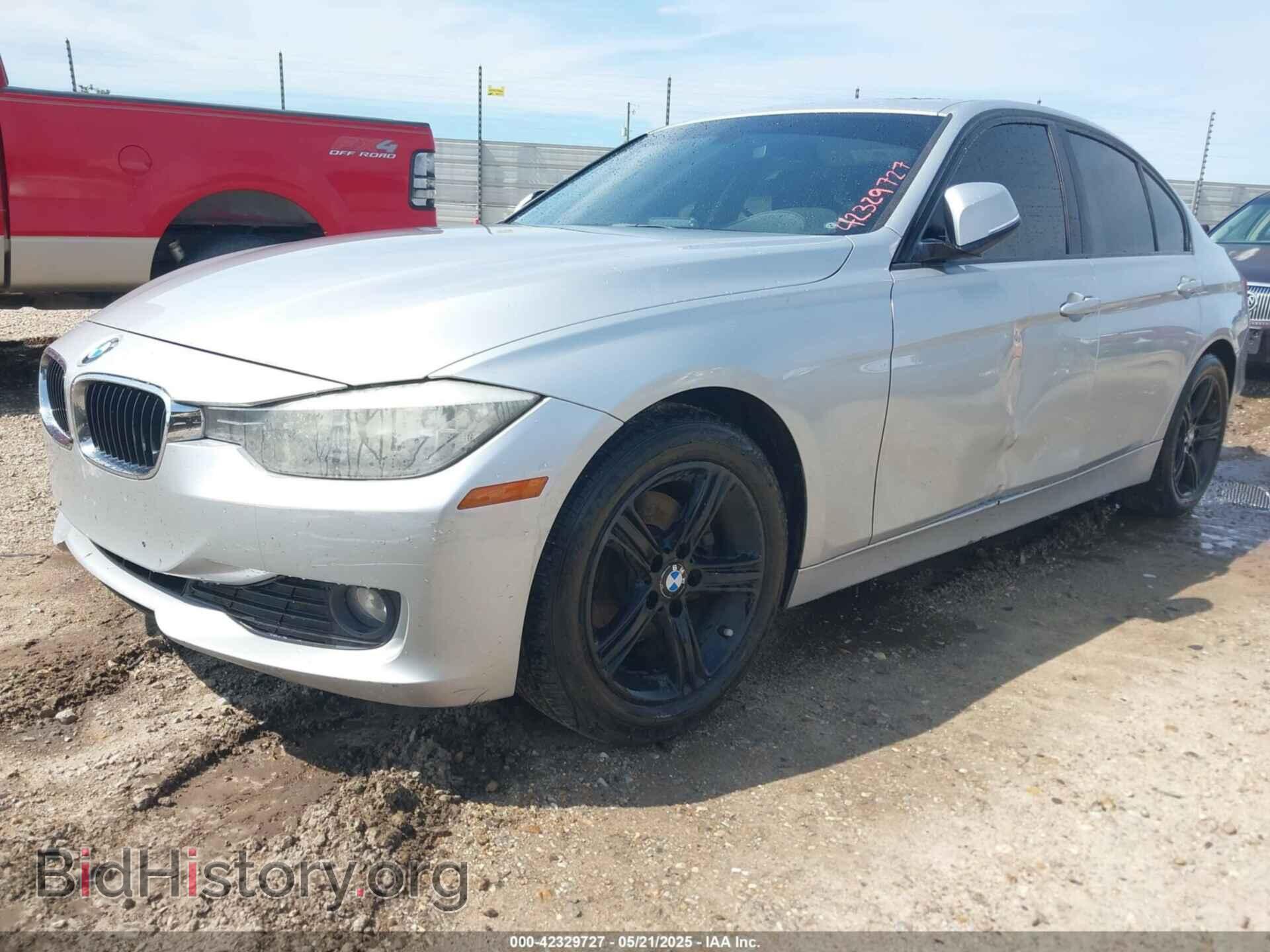 2013 BMW 320I - VIN: WBA3B1C56DK129047 - Фото 2
