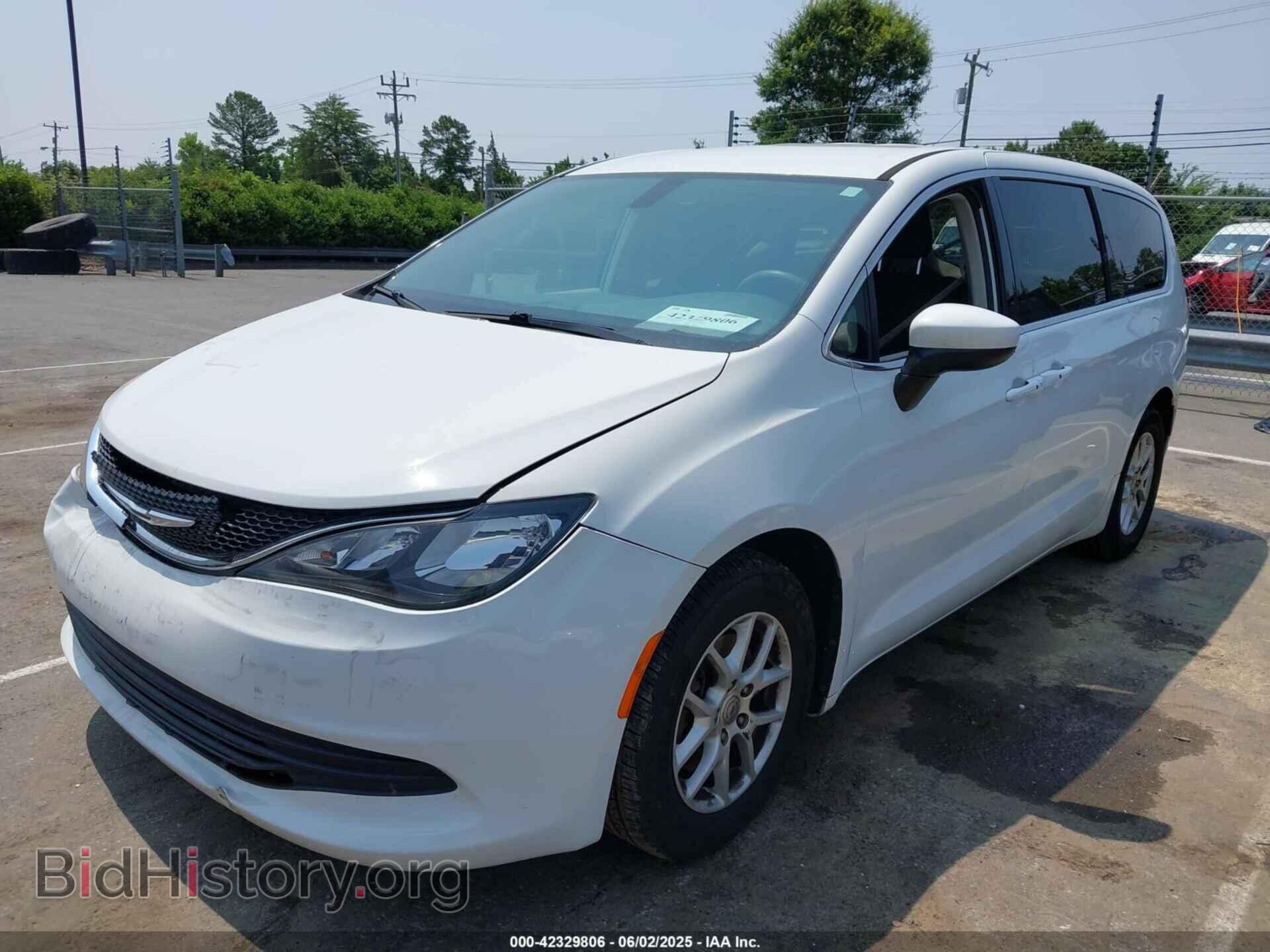 2017 CHRYSLER PACIFICA - VIN: 2C4RC1DG0HR531597 - Photo 2