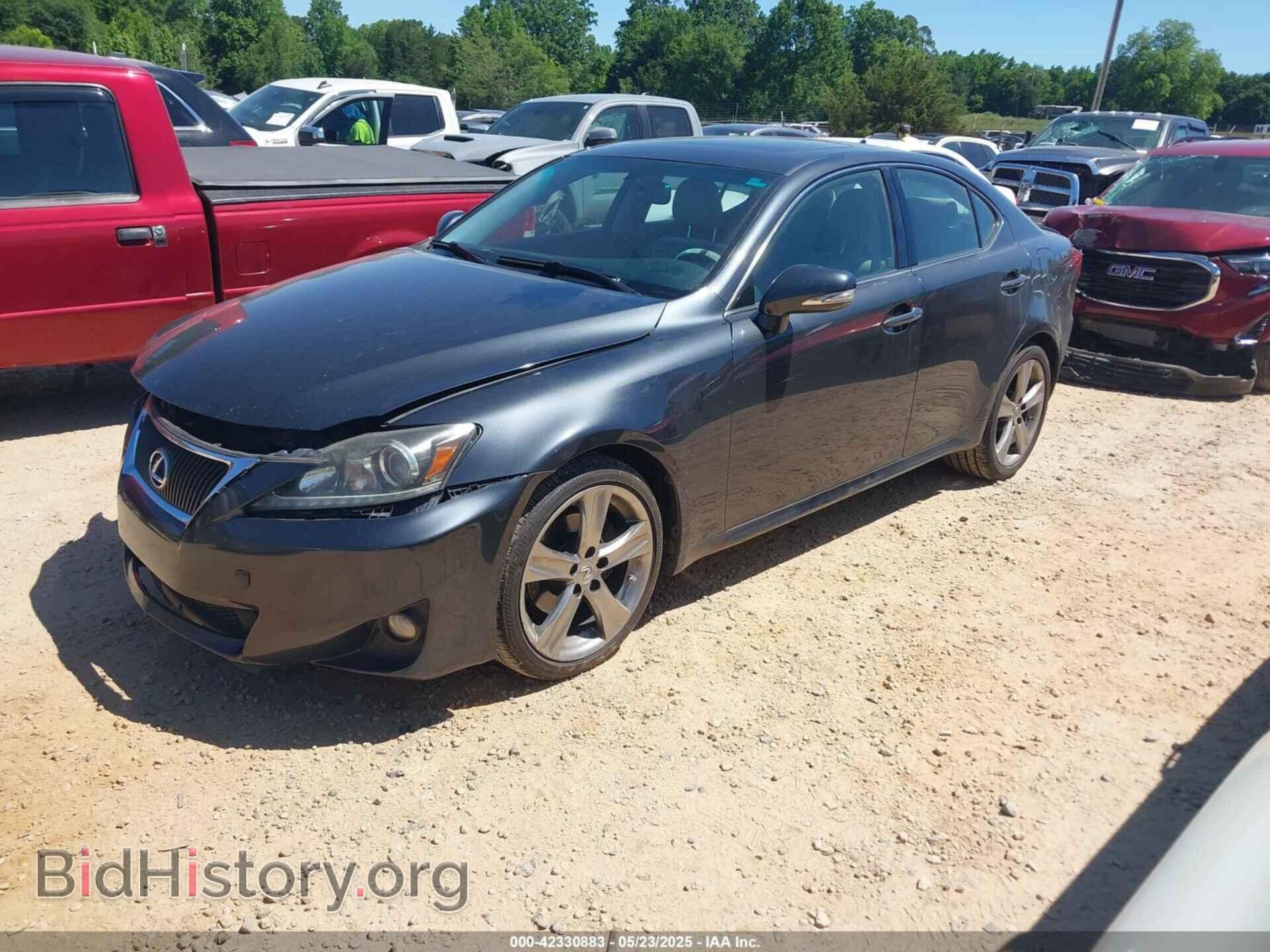 2011 LEXUS IS 250 - VIN: JTHBF5C21B5146901 - Photo 2