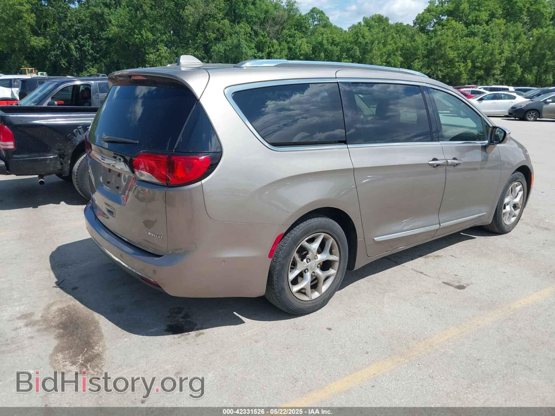 2017 CHRYSLER PACIFICA - VIN: 2C4RC1GG9HR786079 - Фото 4