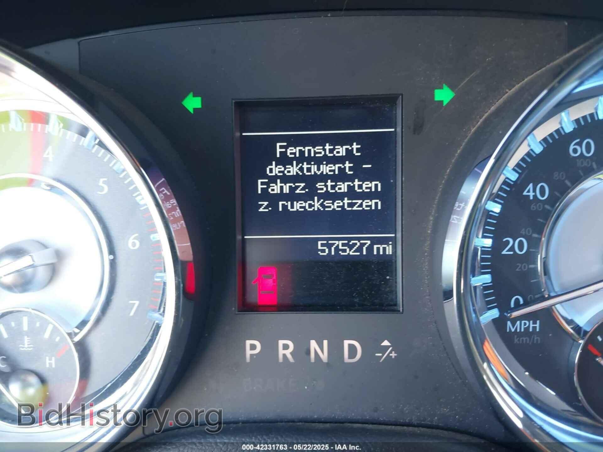 2011 CHRYSLER 300C - VIN: 2C3CA6CT5BH563177 - Фото 7