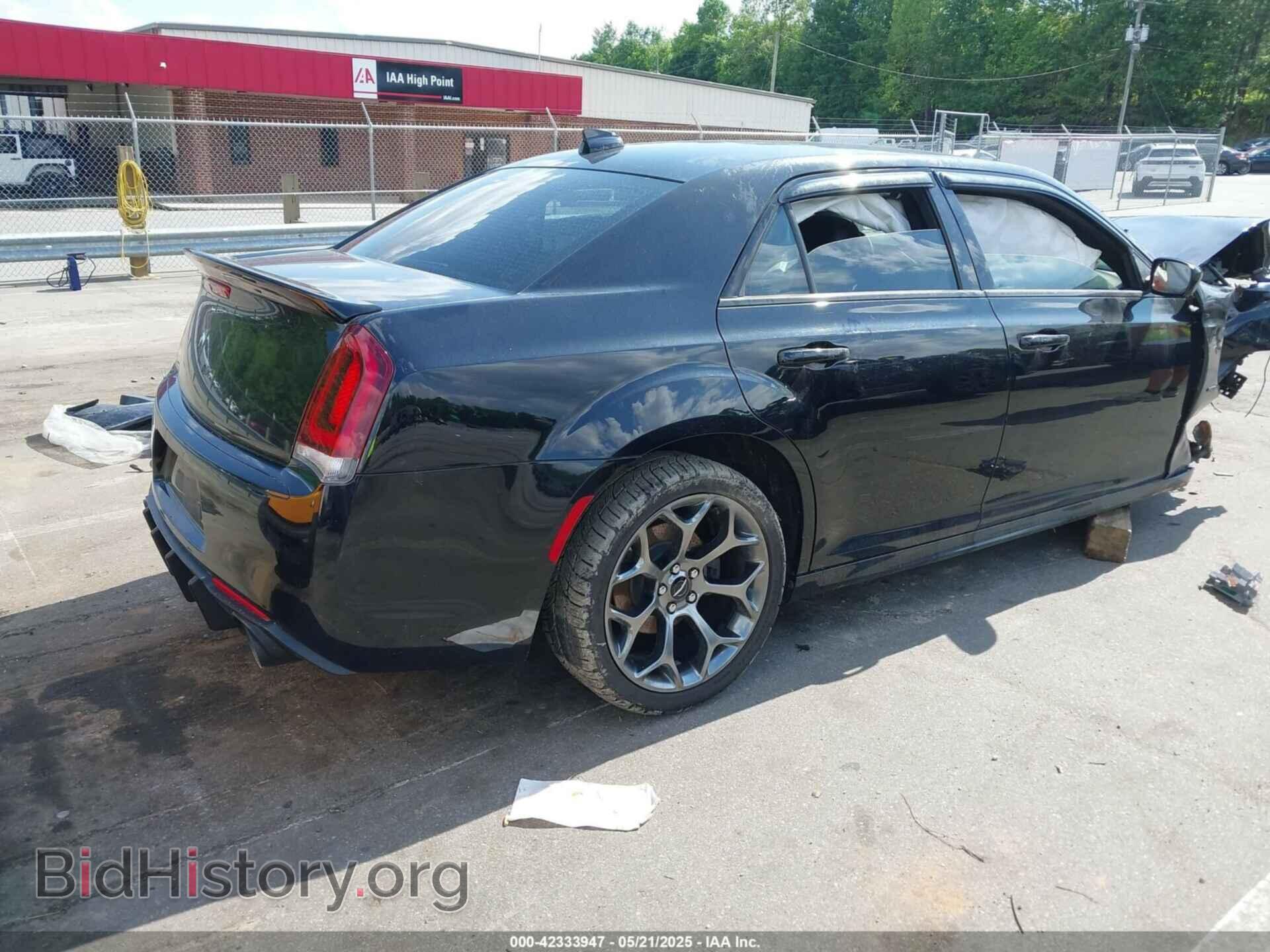 2018 CHRYSLER 300 - VIN: 2C3CCABT1JH141145 - Фото 4