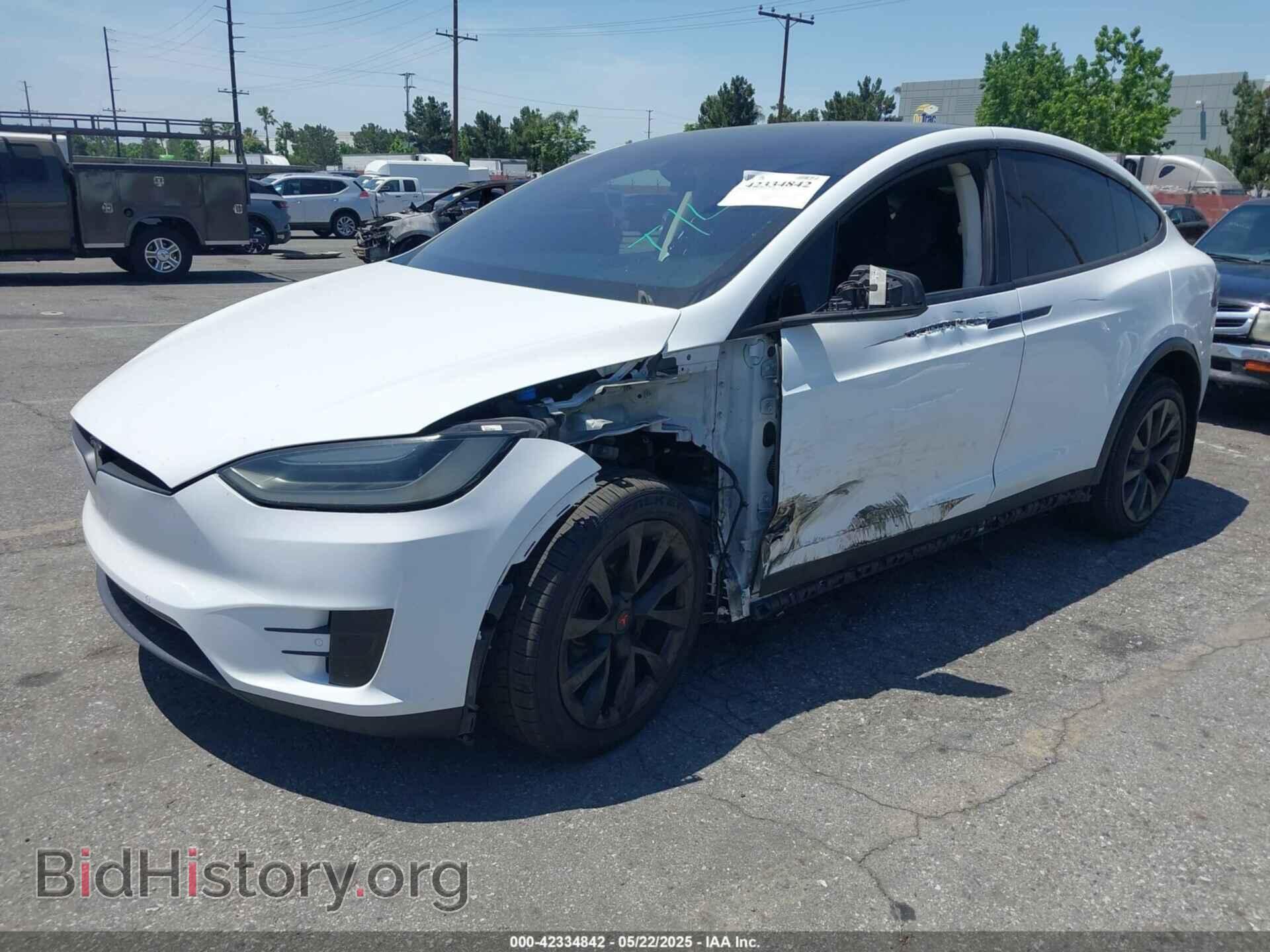 2016 TESLA MODEL X - VIN: 5YJXCAE29GF002170 - Фото 2