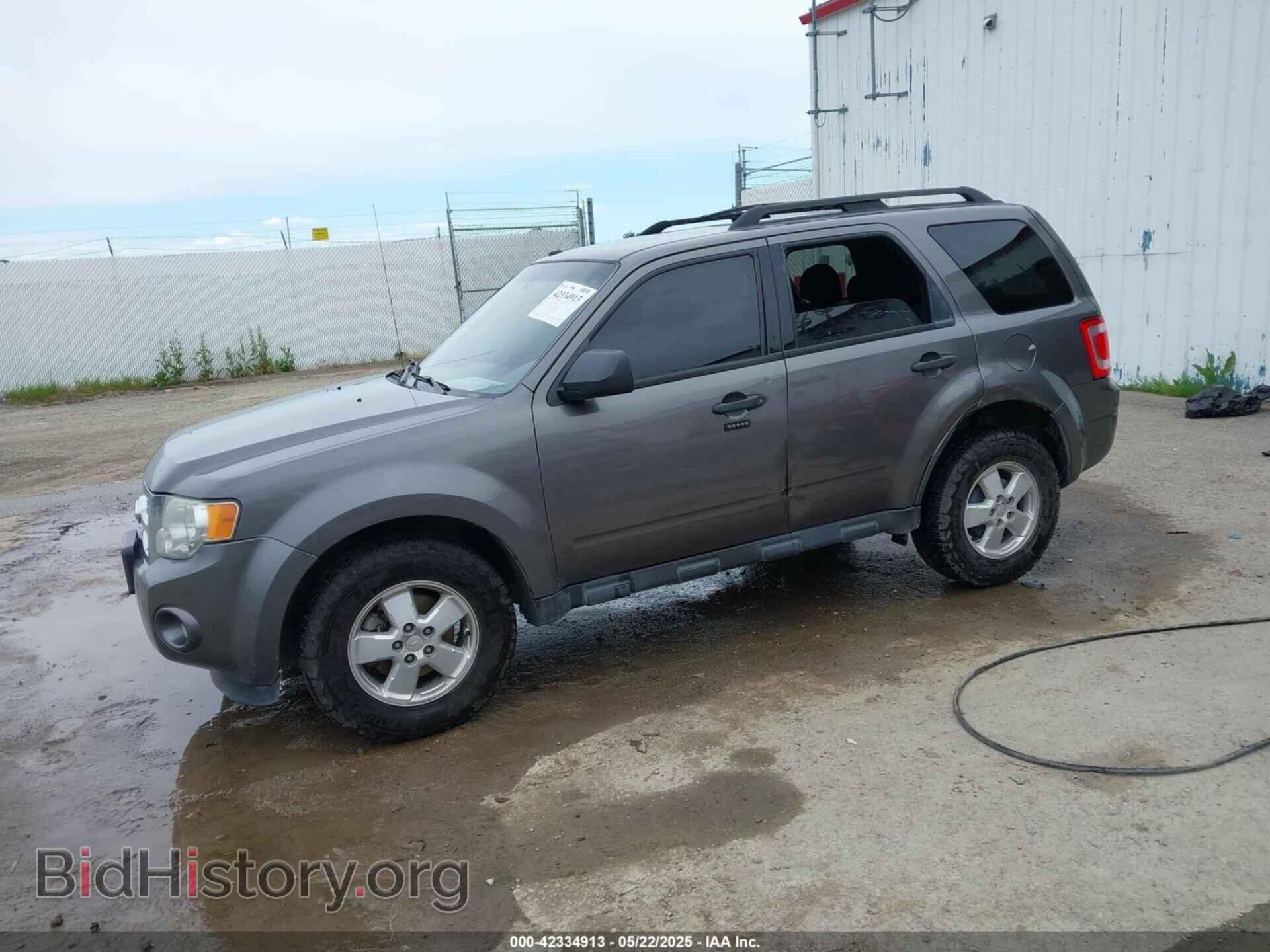 2011 FORD ESCAPE - VIN: 1FMCU9D71BKB34290 - Photo 2