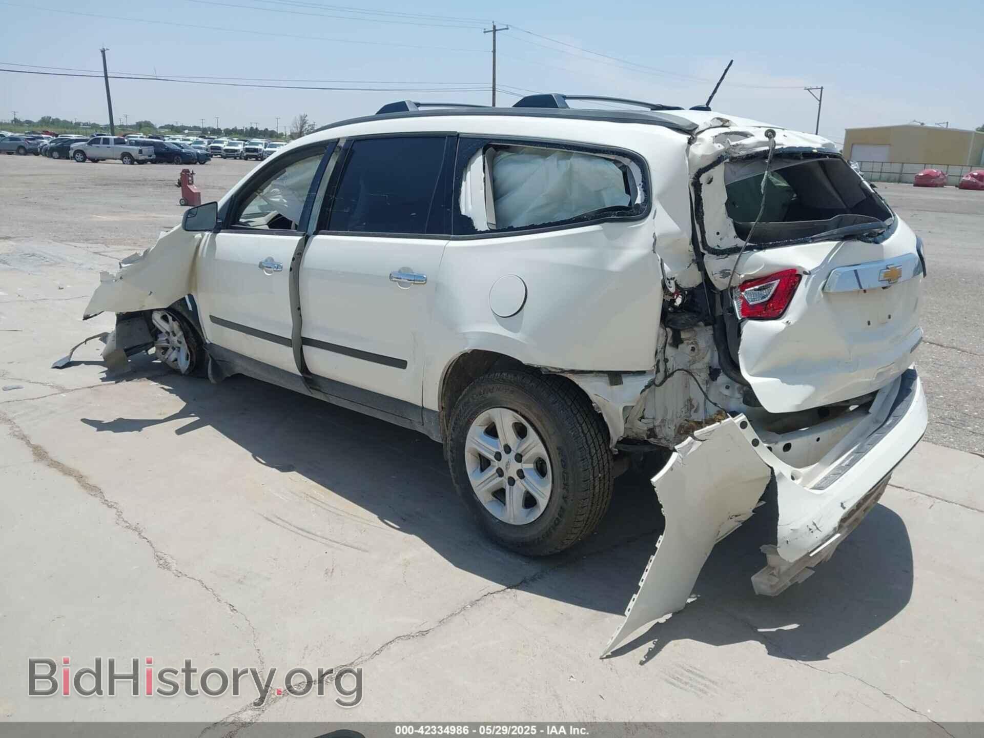 2014 CHEVROLET TRAVERSE - VIN: 1GNKRFKD3EJ118490 - Фото 3