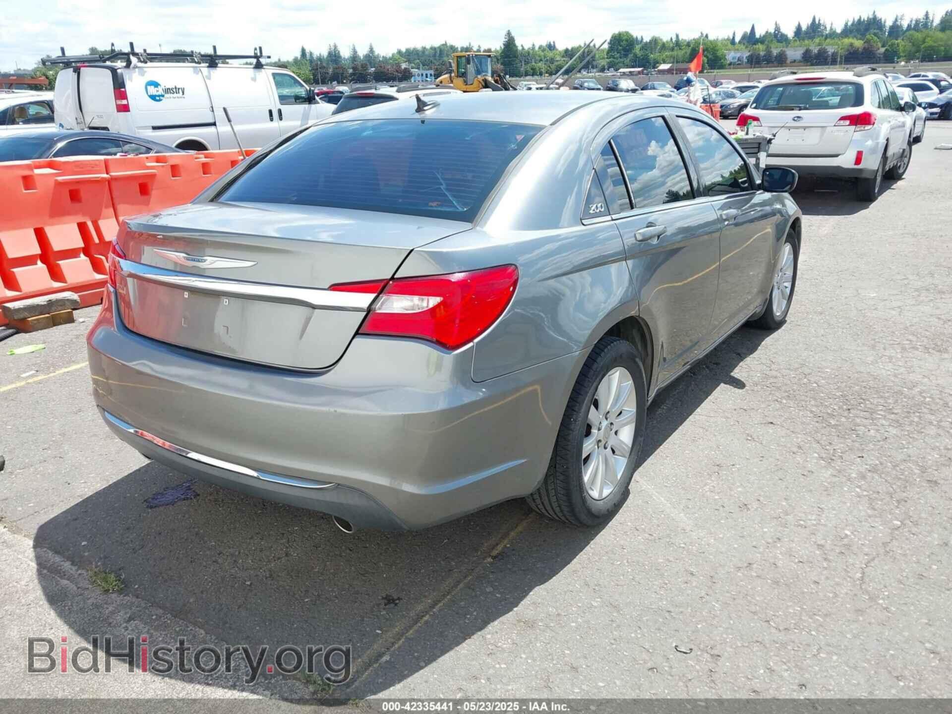 2013 CHRYSLER 200 - VIN: 1C3CCBBG6DN528567 - Фото 4