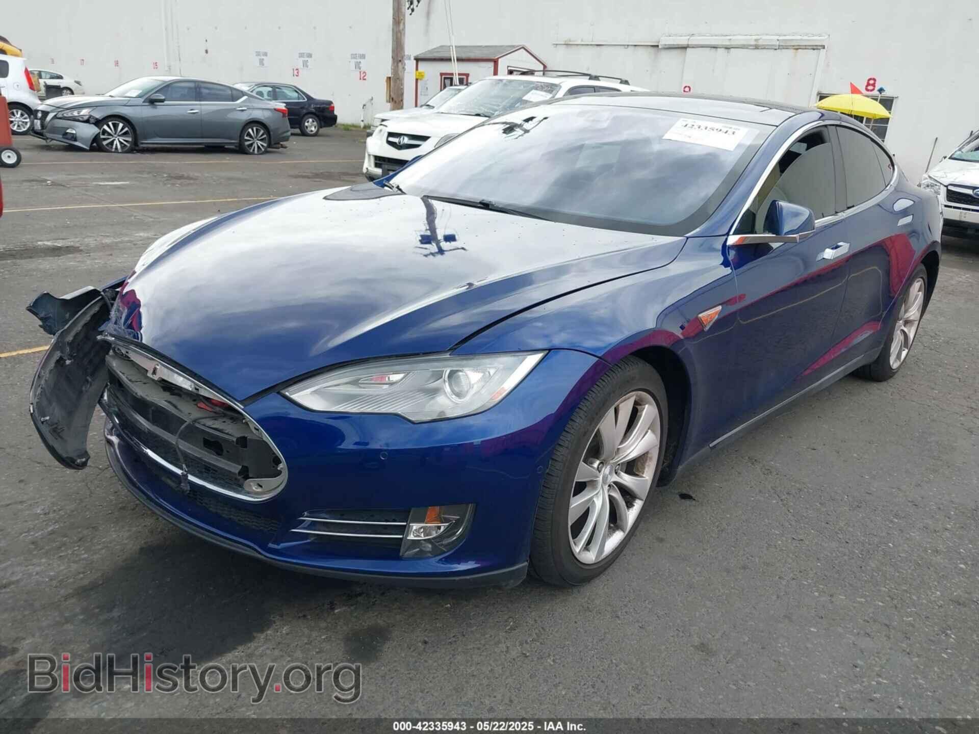 2015 TESLA MODEL S - VIN: 5YJSA1H22FF095964 - Фото 2