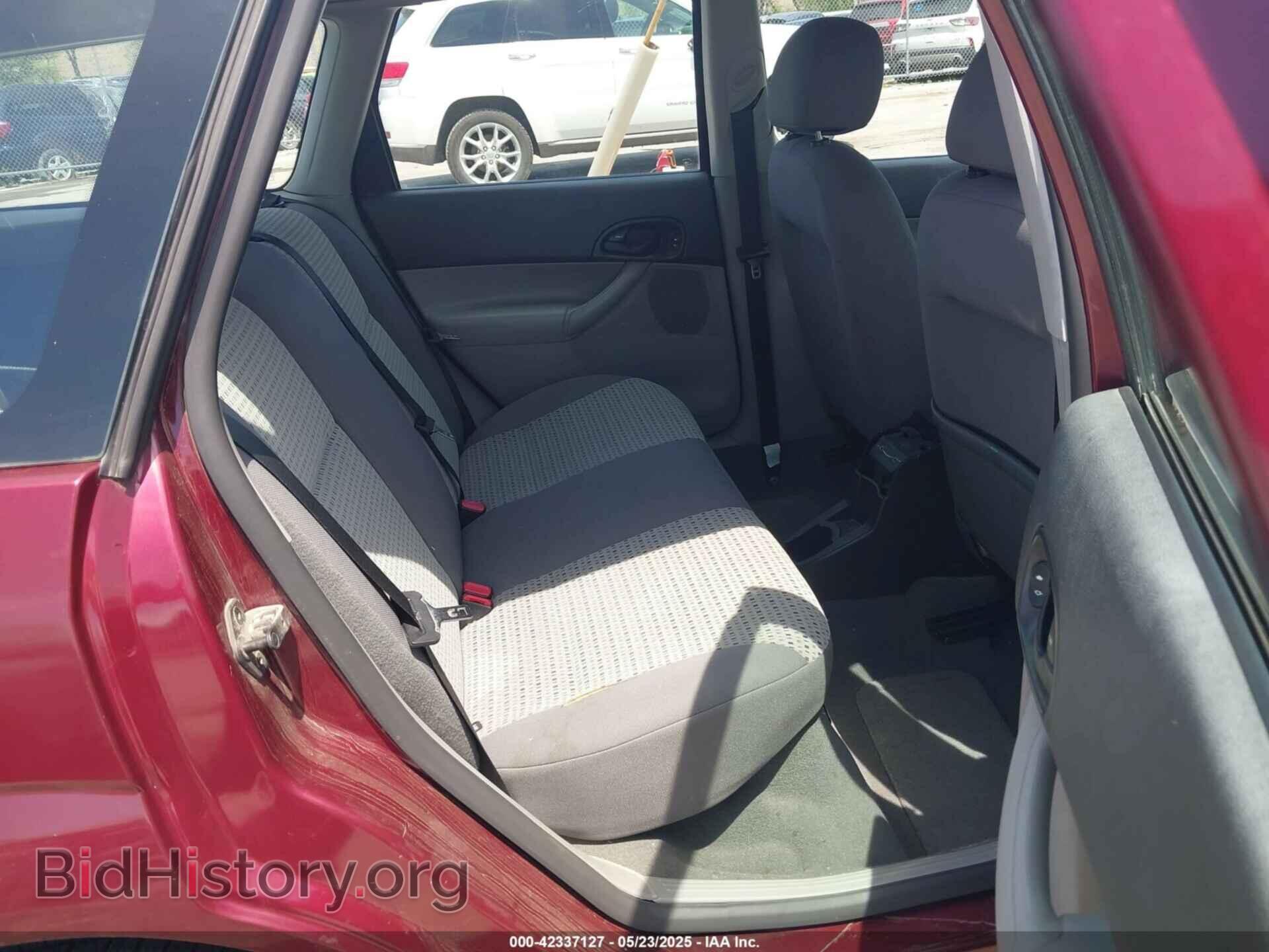 2007 FORD FOCUS - VIN: 1FAHP36N07W141912 - Фото 8