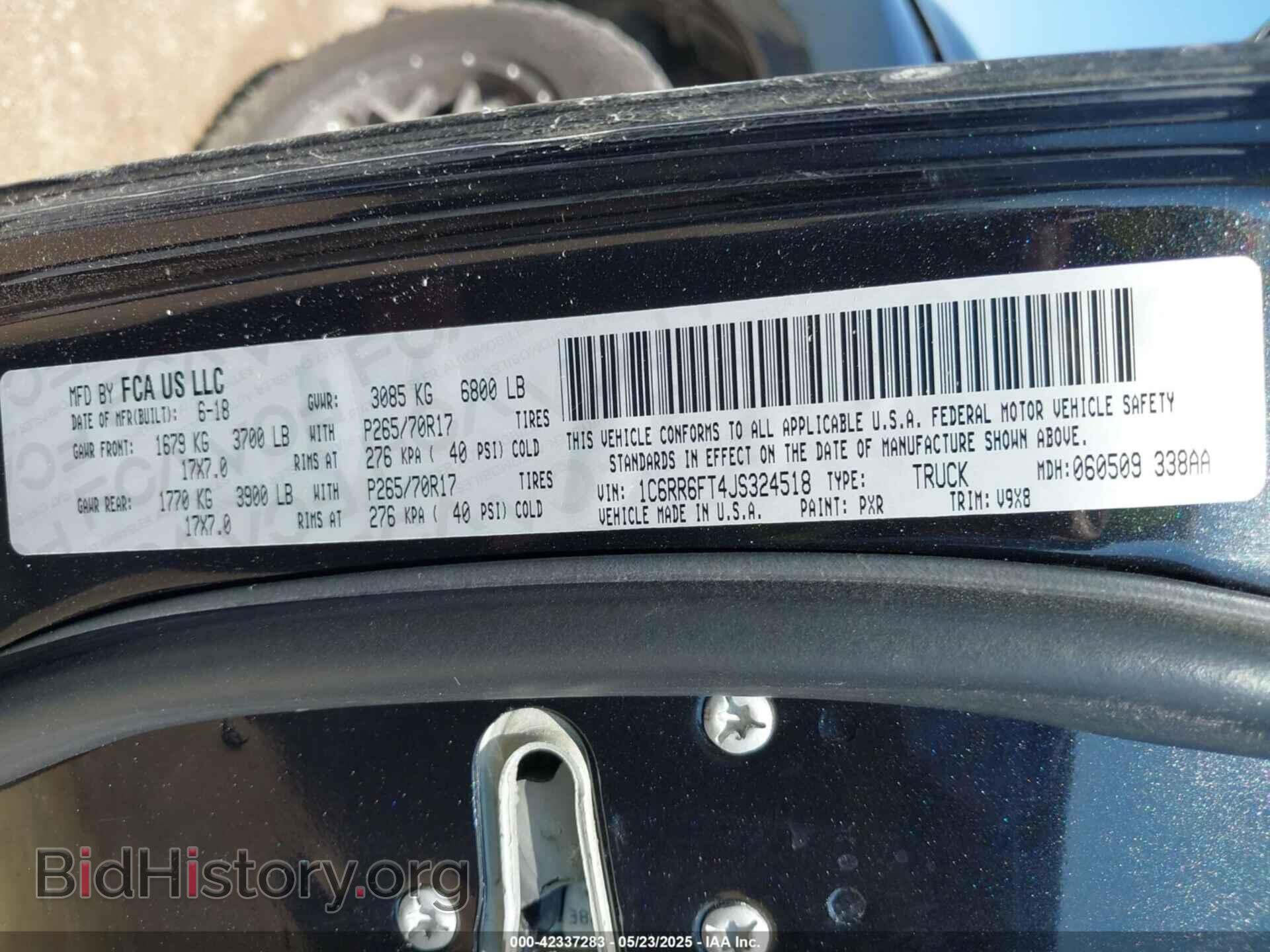 2018 RAM 1500 - VIN: 1C6RR6FT4JS324518 - Фото 9