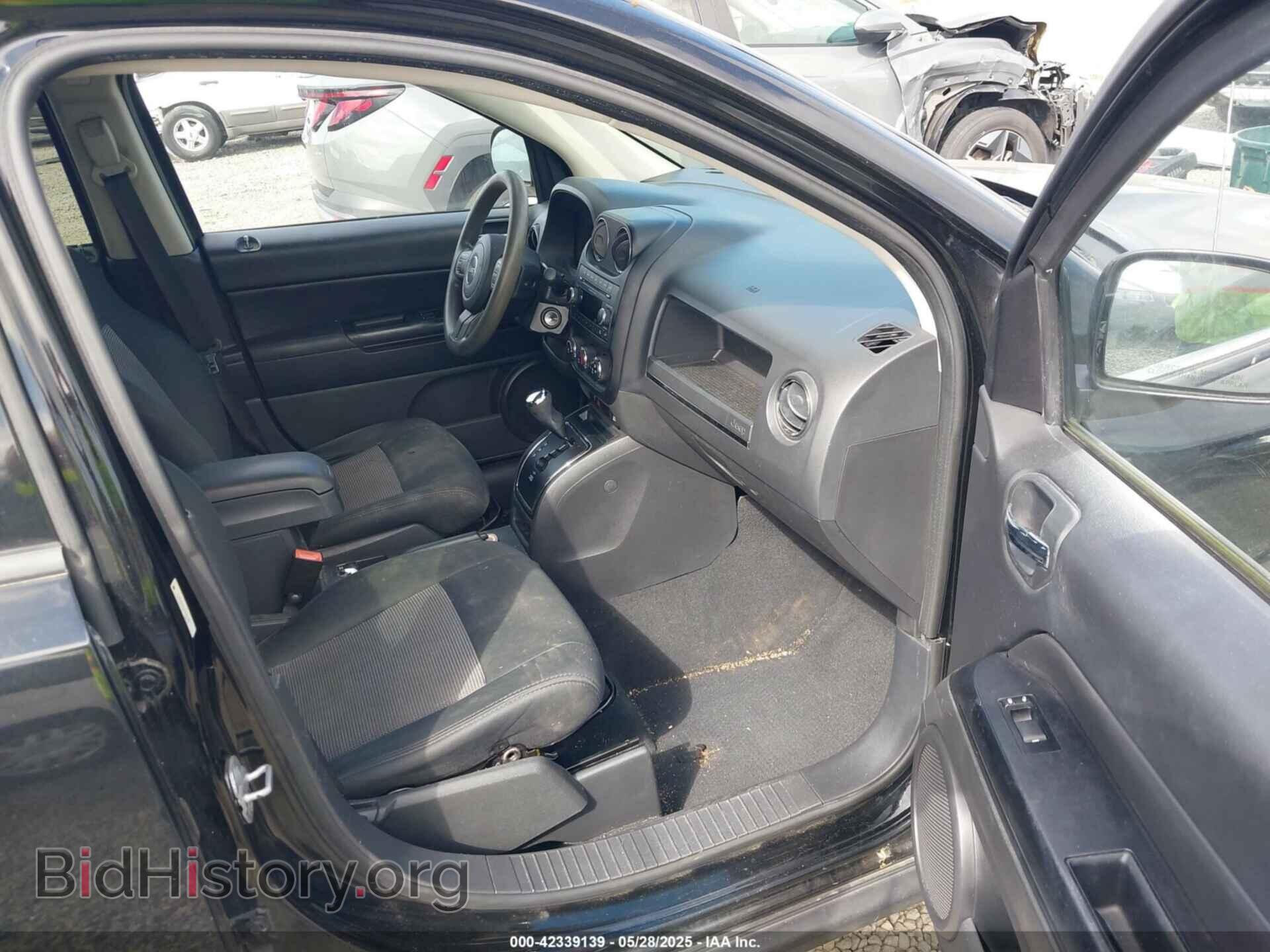 2012 JEEP COMPASS - VIN: 1C4NJDBB3CD591382 - Фото 5