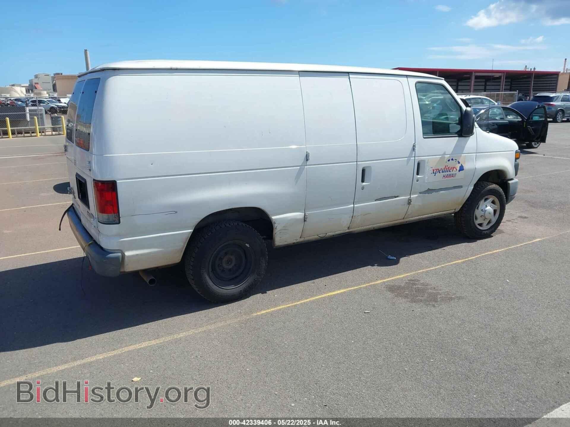 2011 FORD E-150 - VIN: 1FTNE1EW7BDA82704 - Фото 4