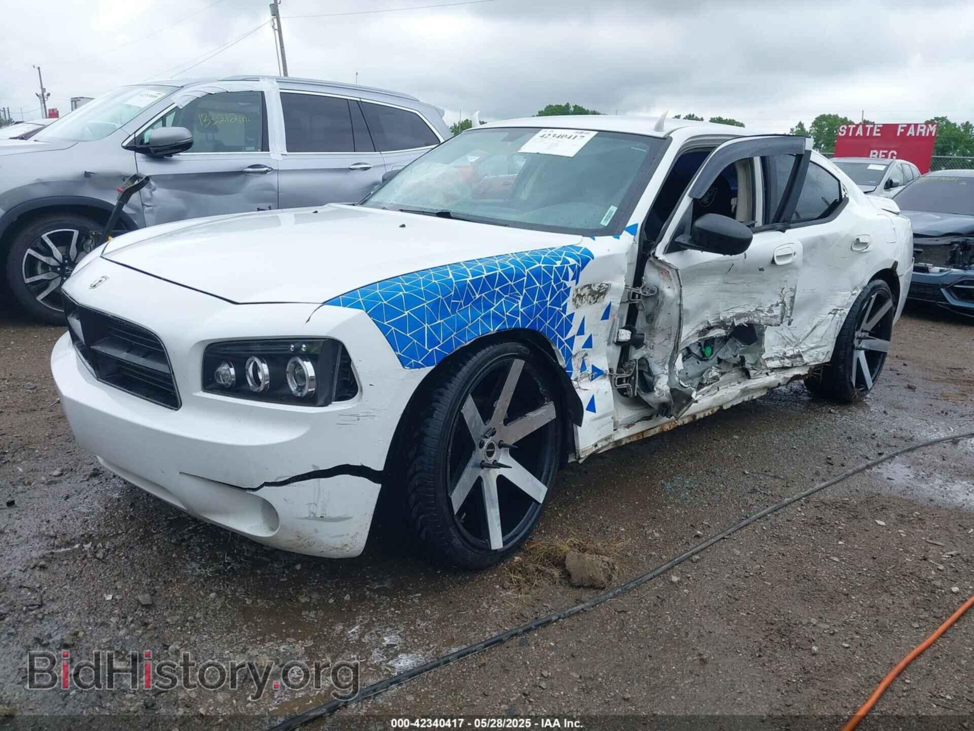 2008 DODGE CHARGER - VIN: 2B3KA43R28H324082 - Фото 2