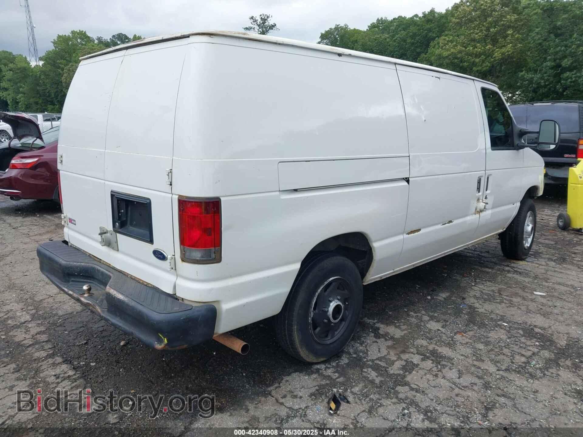 2011 FORD E-150 - VIN: 1FTNE1EW6BDA82354 - Фото 4
