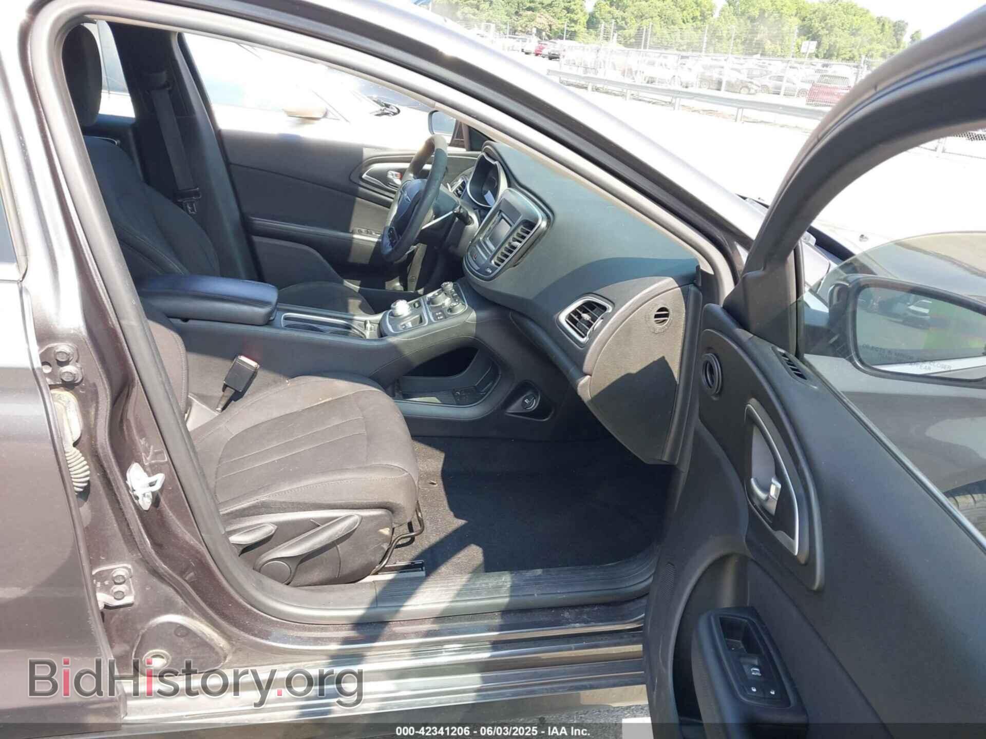 2016 CHRYSLER 200 - VIN: 1C3CCCAB0GN122106 - Фото 5