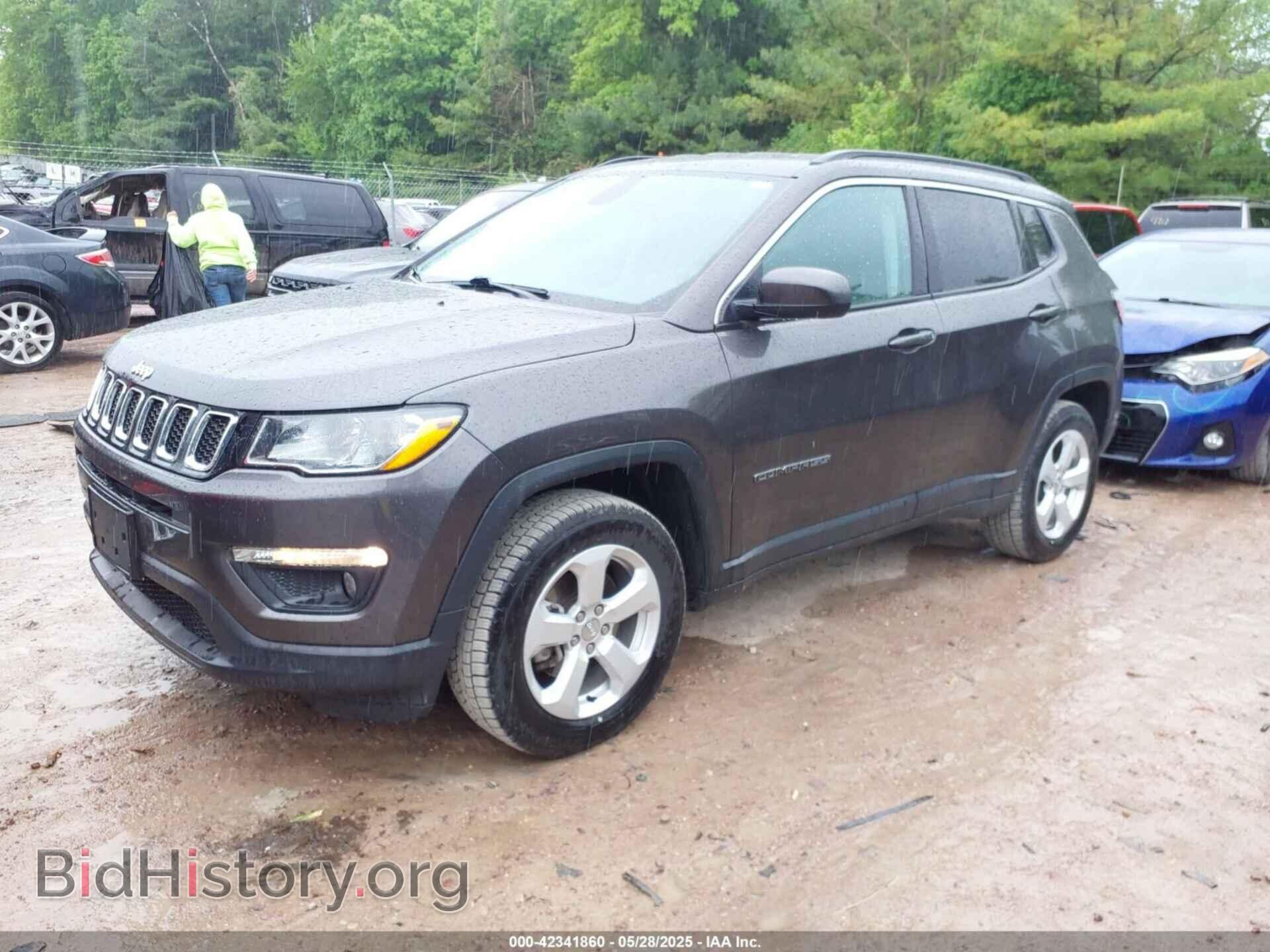 2018 JEEP COMPASS - VIN: 3C4NJDBB0JT185244 - Фото 2