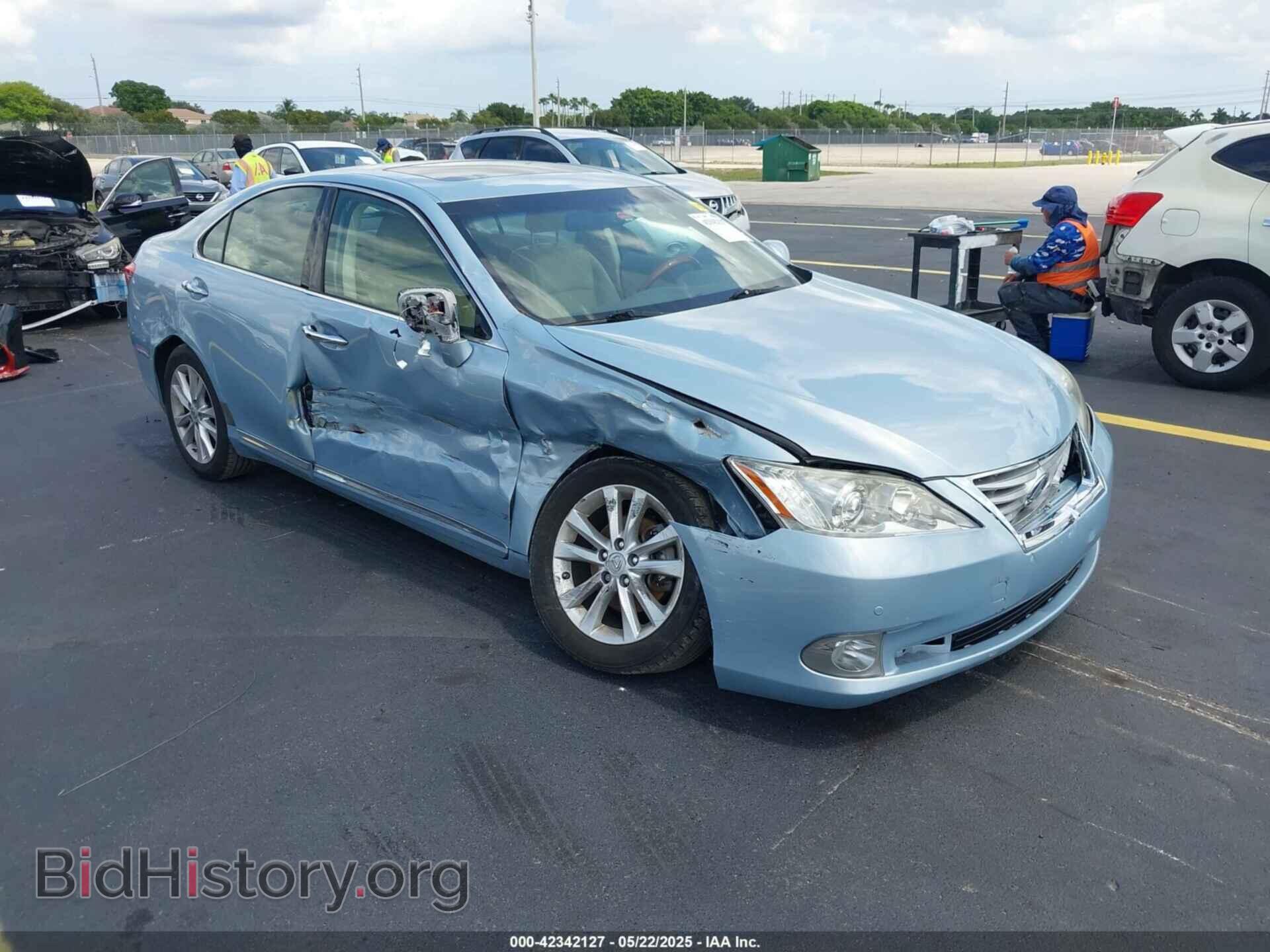 Фотография JTHBK1EG1B2437879 - LEXUS ES 350 2011