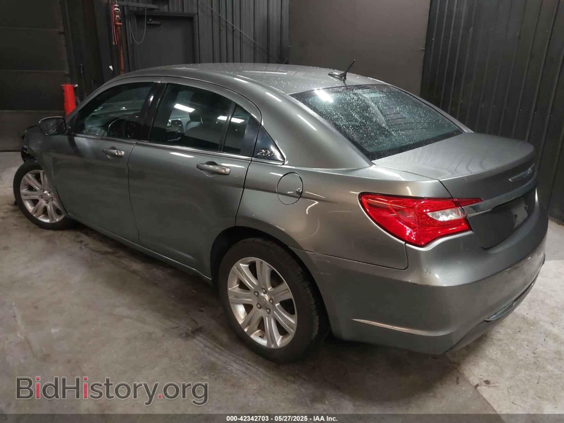 2013 CHRYSLER 200 - VIN: 1C3CCBBB2DN632705 - Фото 3