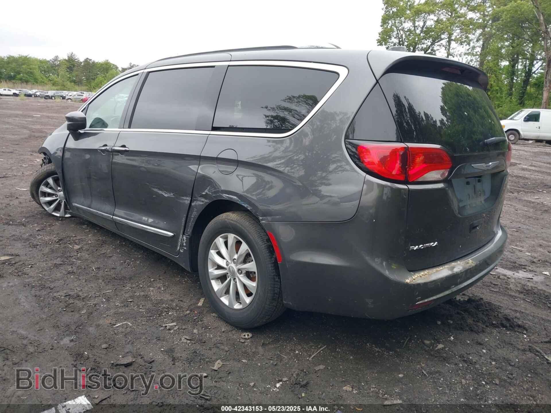 2019 CHRYSLER PACIFICA - VIN: 2C4RC1BG3KR523732 - Фото 3