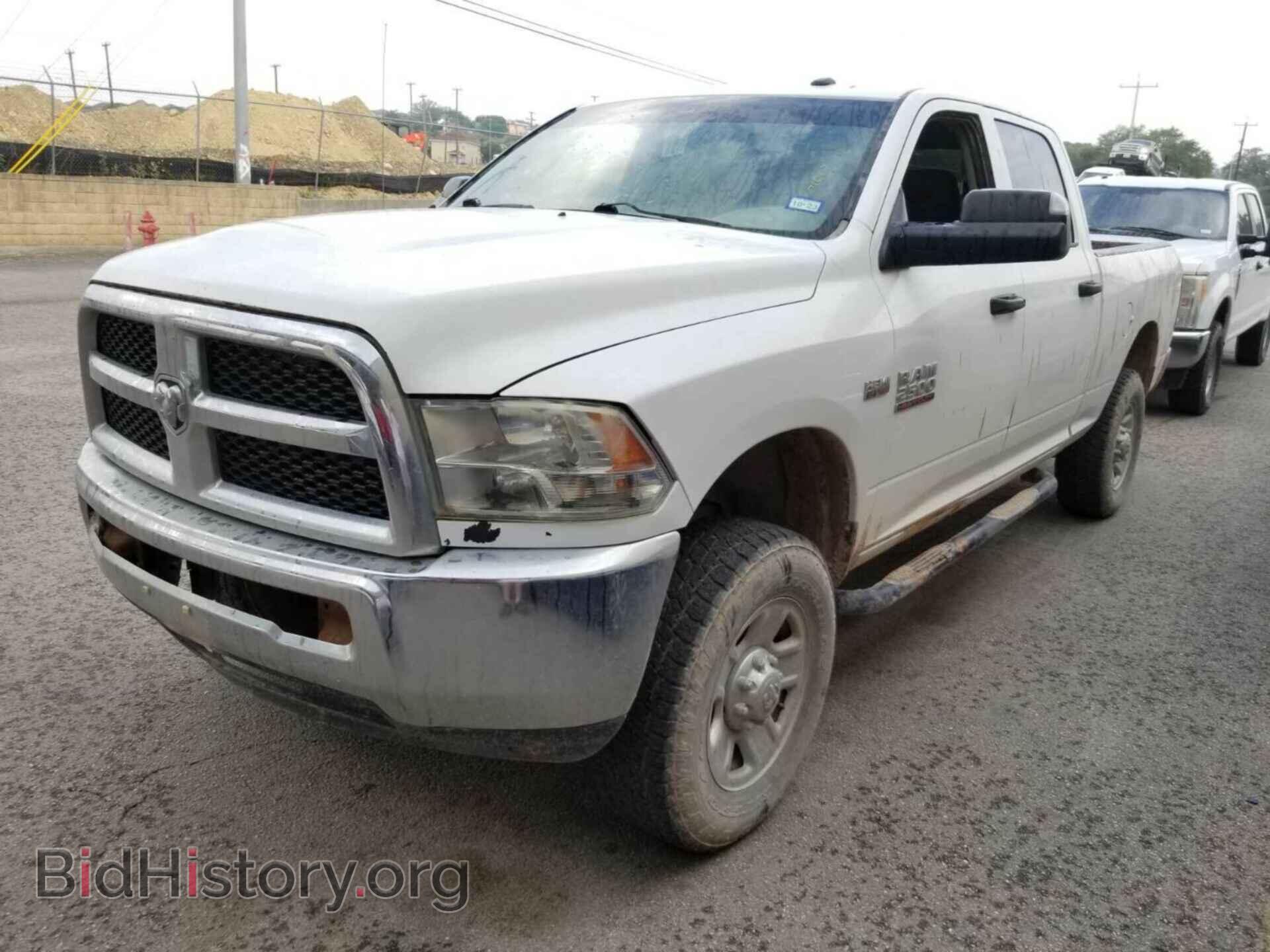 2015 RAM 2500 - VIN: 3C6TR5CT5FG664005 - Фото 4