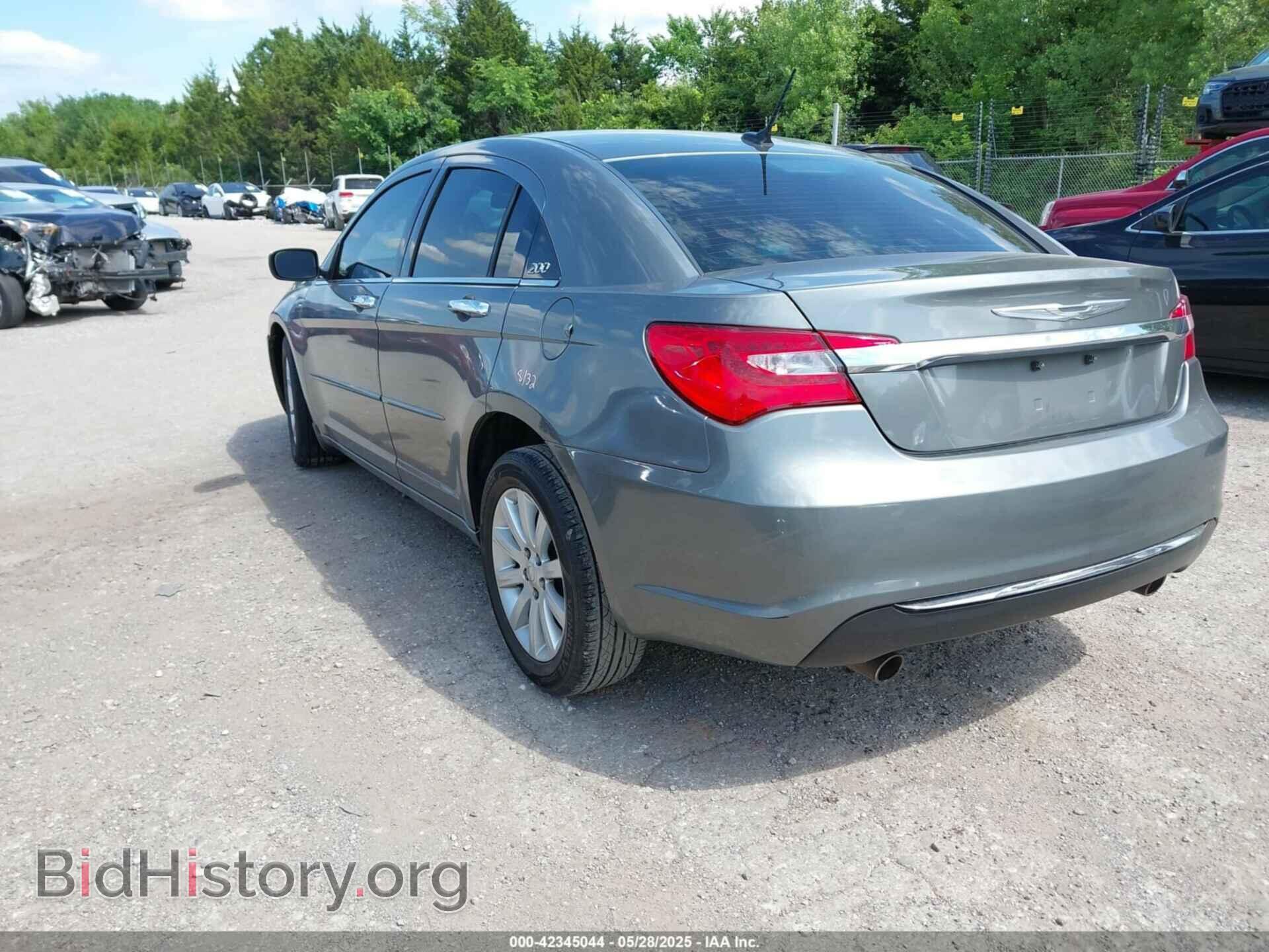 2013 CHRYSLER 200 - VIN: 1C3CCBCG5DN607792 - Фото 3
