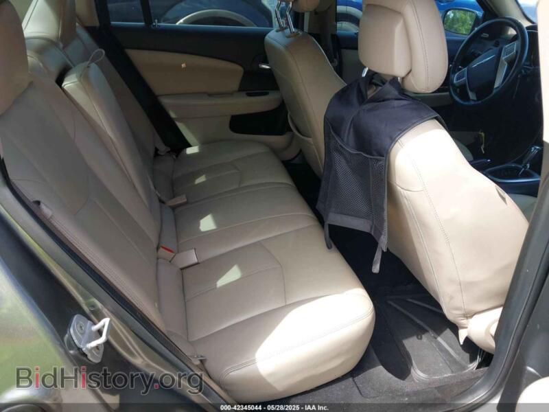 2013 Chrysler 200 (VIN 1C3CCBCG5DN607792) — фото 8 из 15