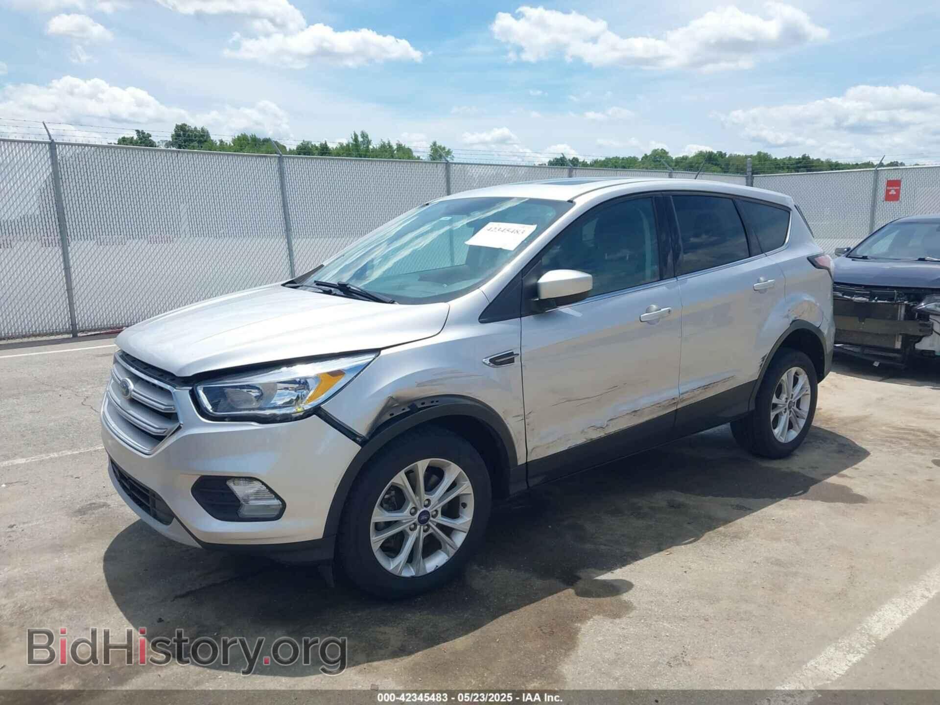 2017 FORD ESCAPE - VIN: 1FMCU9G92HUC22002 - Фото 2
