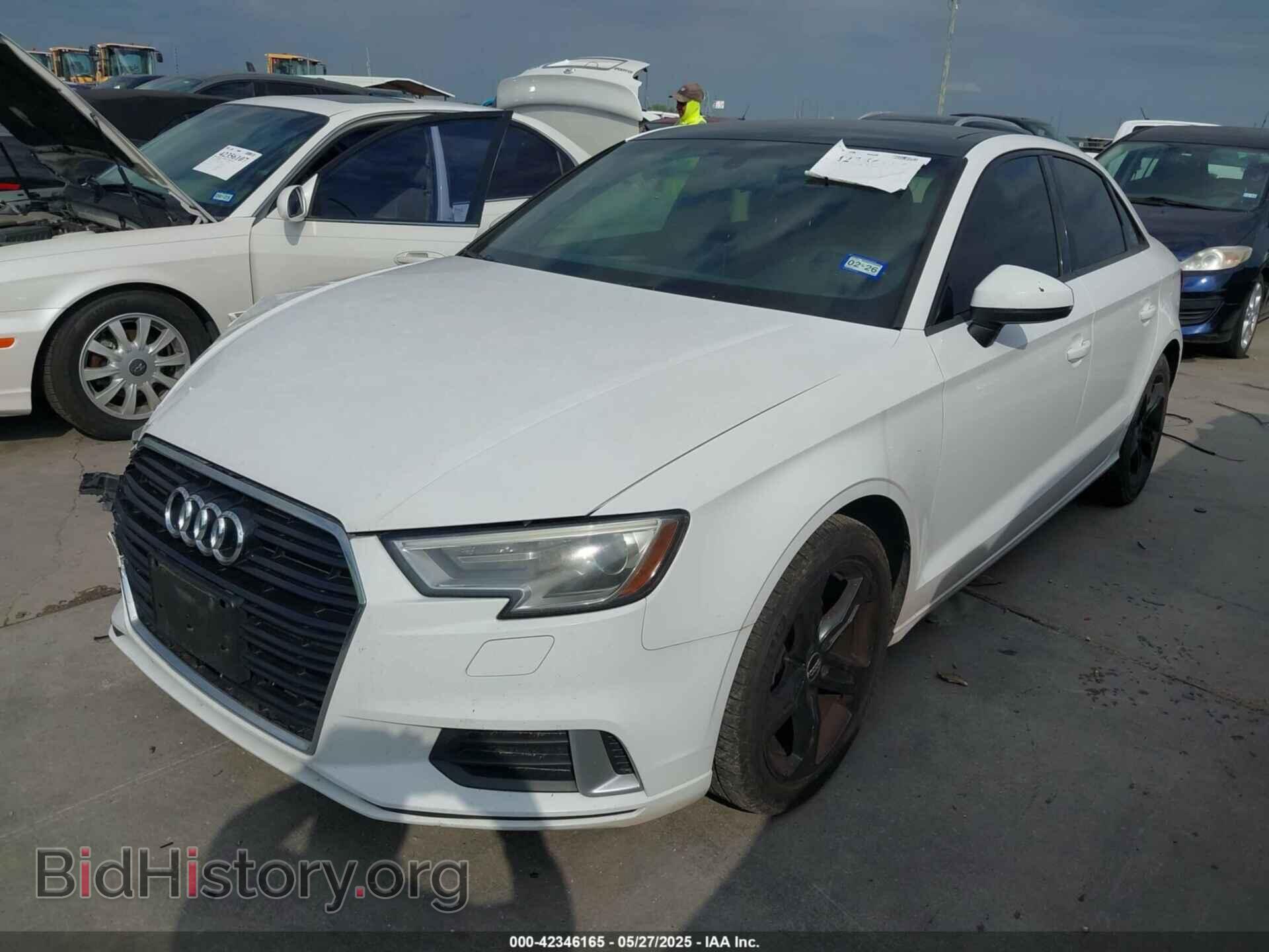 2017 AUDI A3 - VIN: WAUAUGFF8H1045400 - Фото 2
