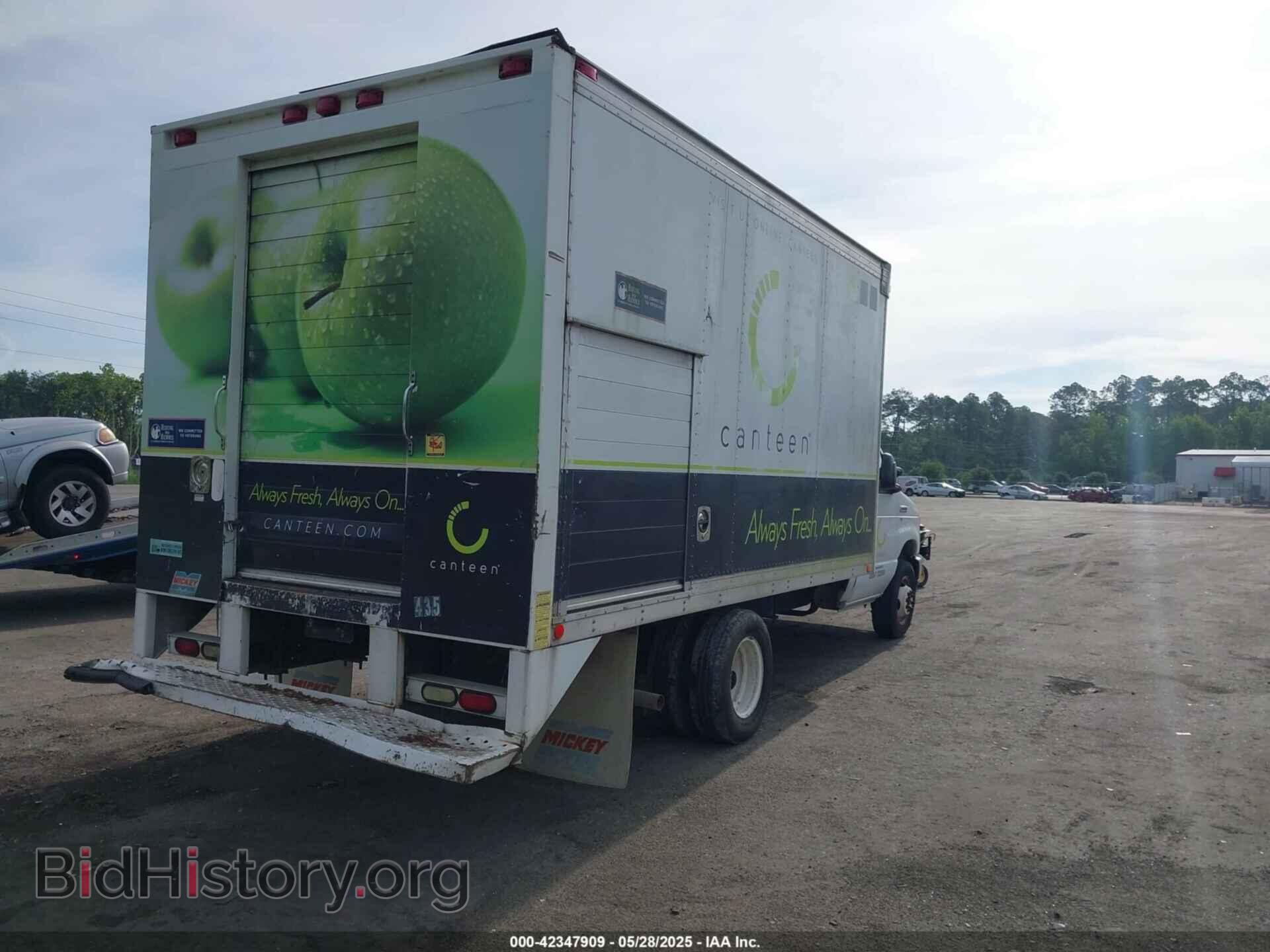 2013 FORD E-450 CUTAWAY - VIN: 1FDXE4FL5DDB32108 - Фото 4