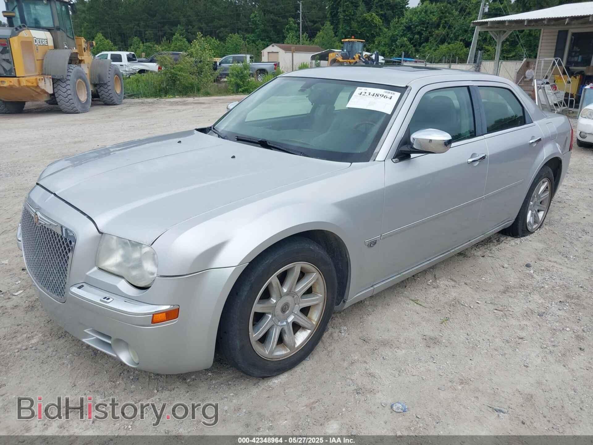 2006 CHRYSLER 300C - VIN: 2C3LA63H96H408536 - Фото 2