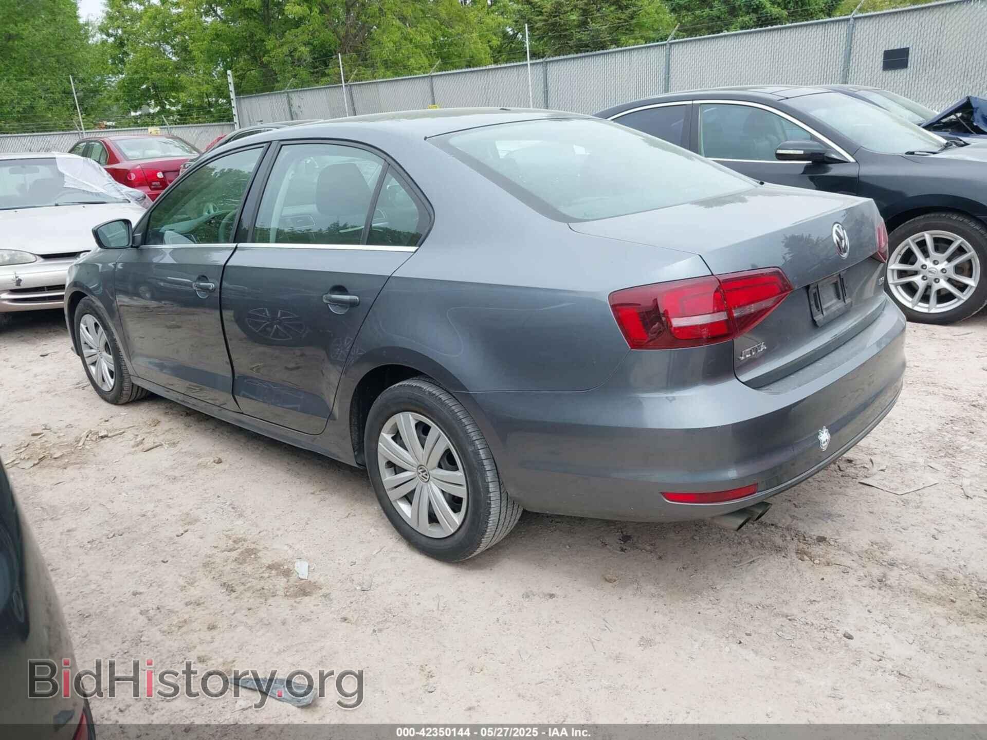 2017 VOLKSWAGEN JETTA - VIN: 3VW2B7AJ4HM325937 - Фото 3