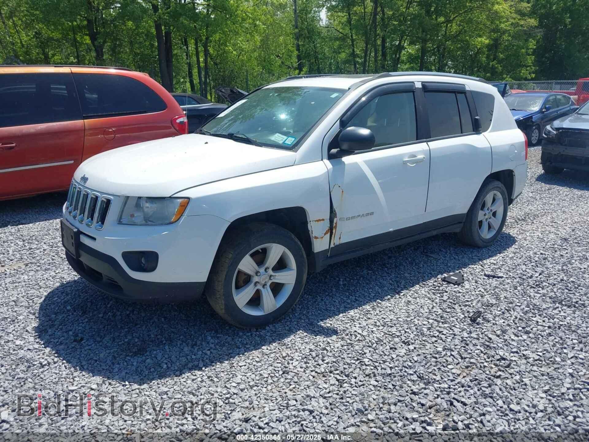 2012 JEEP COMPASS - VIN: 1C4NJDEB4CD541702 - Photo 2