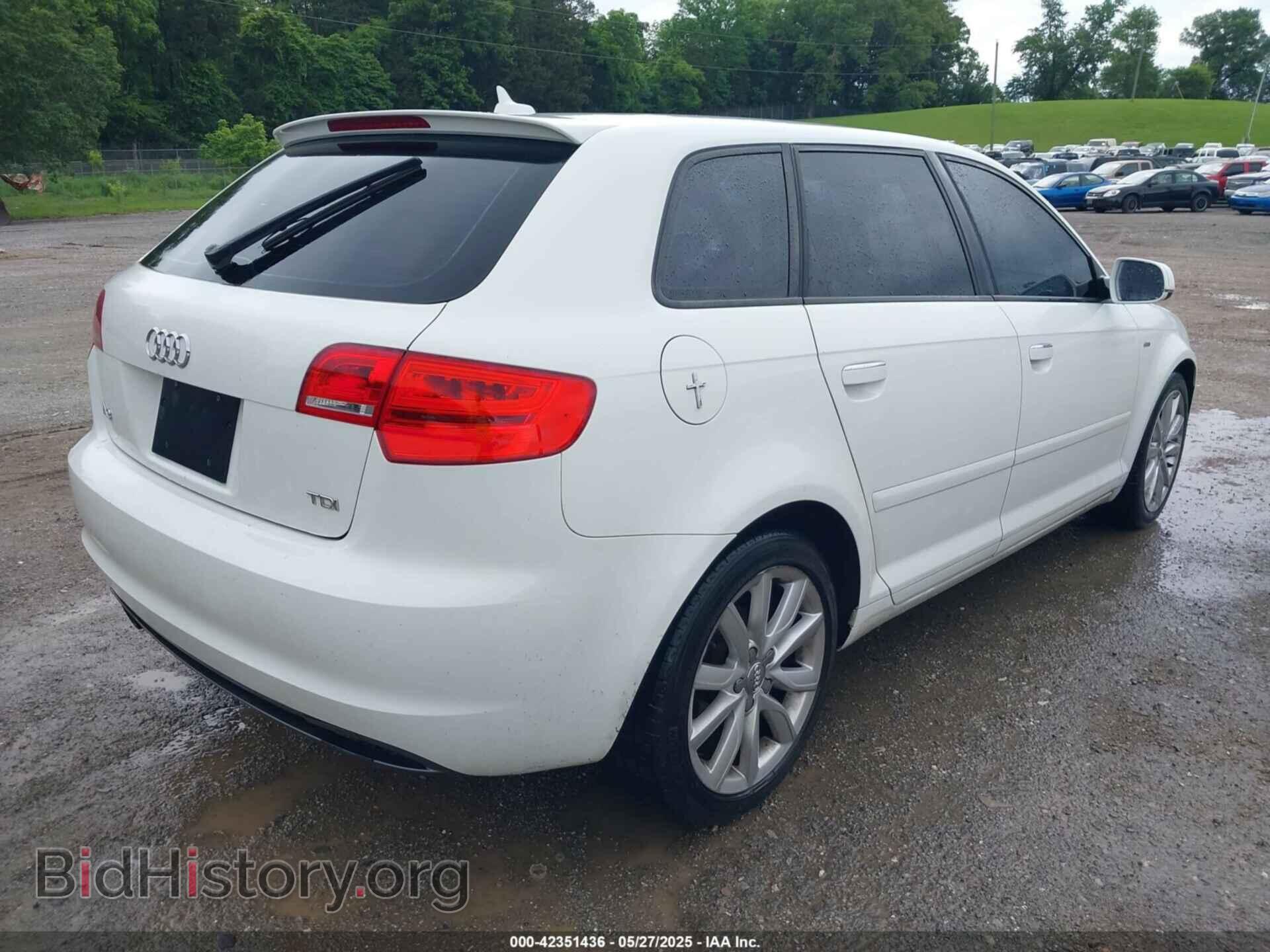 2011 AUDI A3 - VIN: WAUBJBFM8BA043619 - Фото 4