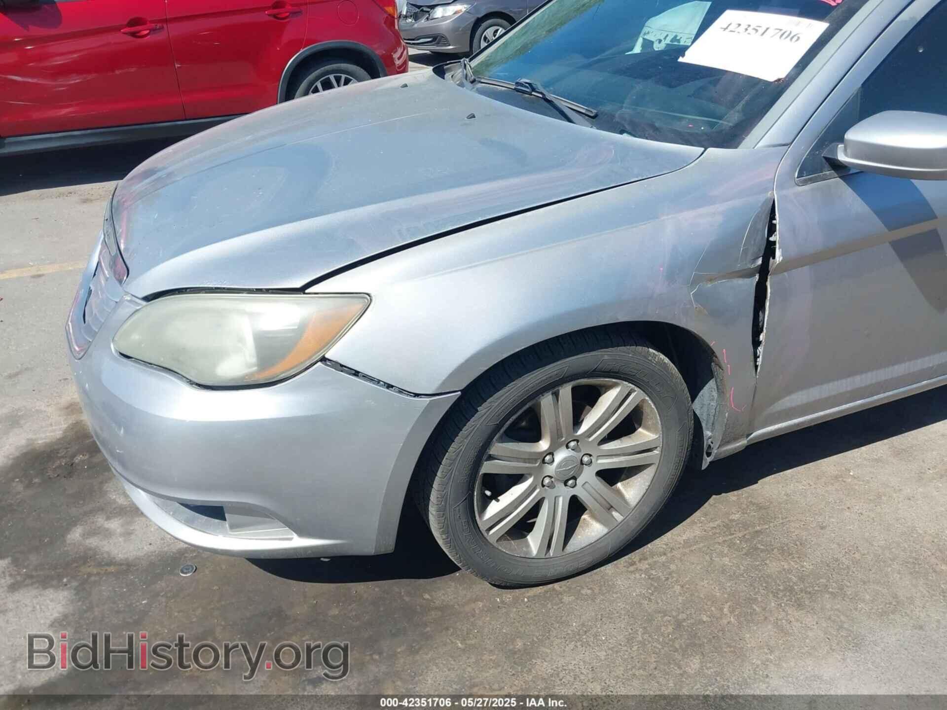 2013 CHRYSLER 200 - VIN: 1C3CCBAB8DN762392 - Фото 6