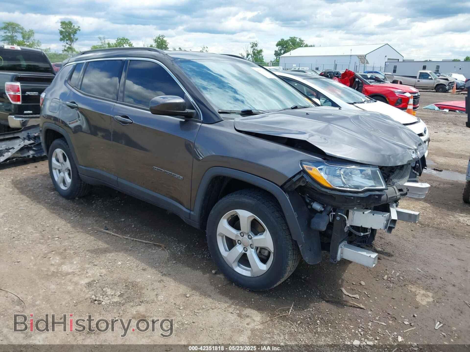 Фотография 3C4NJDBB5JT355582 - JEEP COMPASS 2018