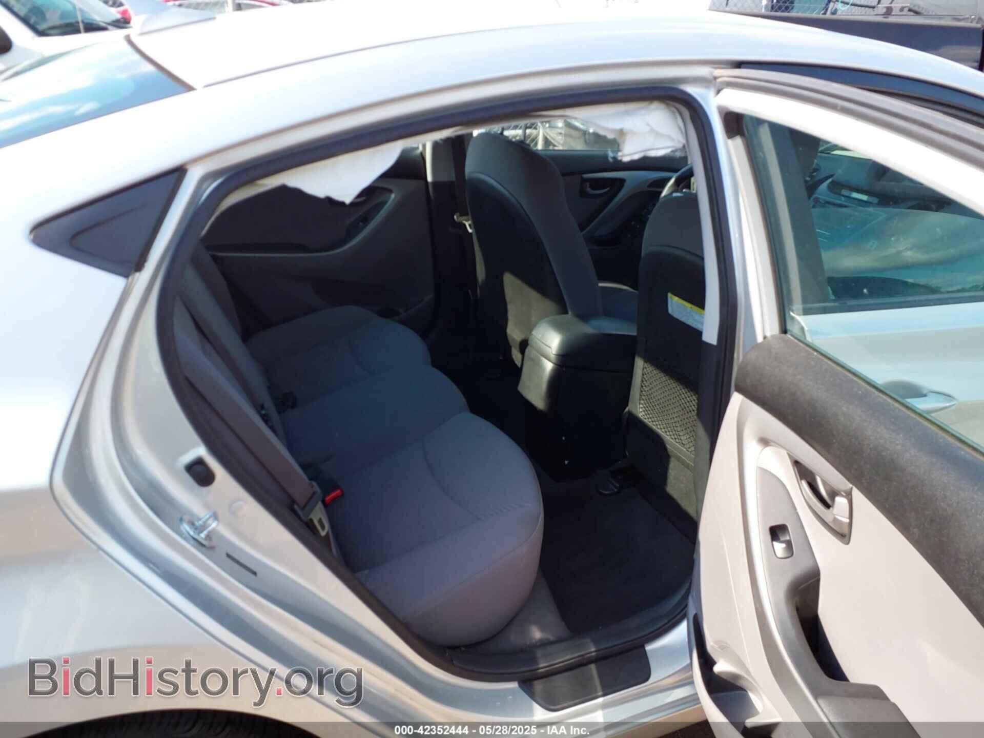 2015 HYUNDAI ELANTRA - VIN: 5NPDH4AE8FH569945 - Фото 8