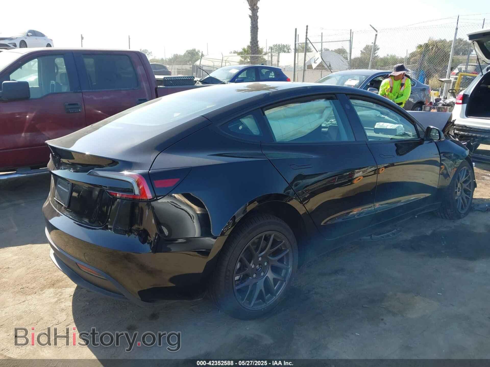 2025 TESLA MODEL 3 - VIN: 5YJ3E1EA3SF981743 - Фото 4