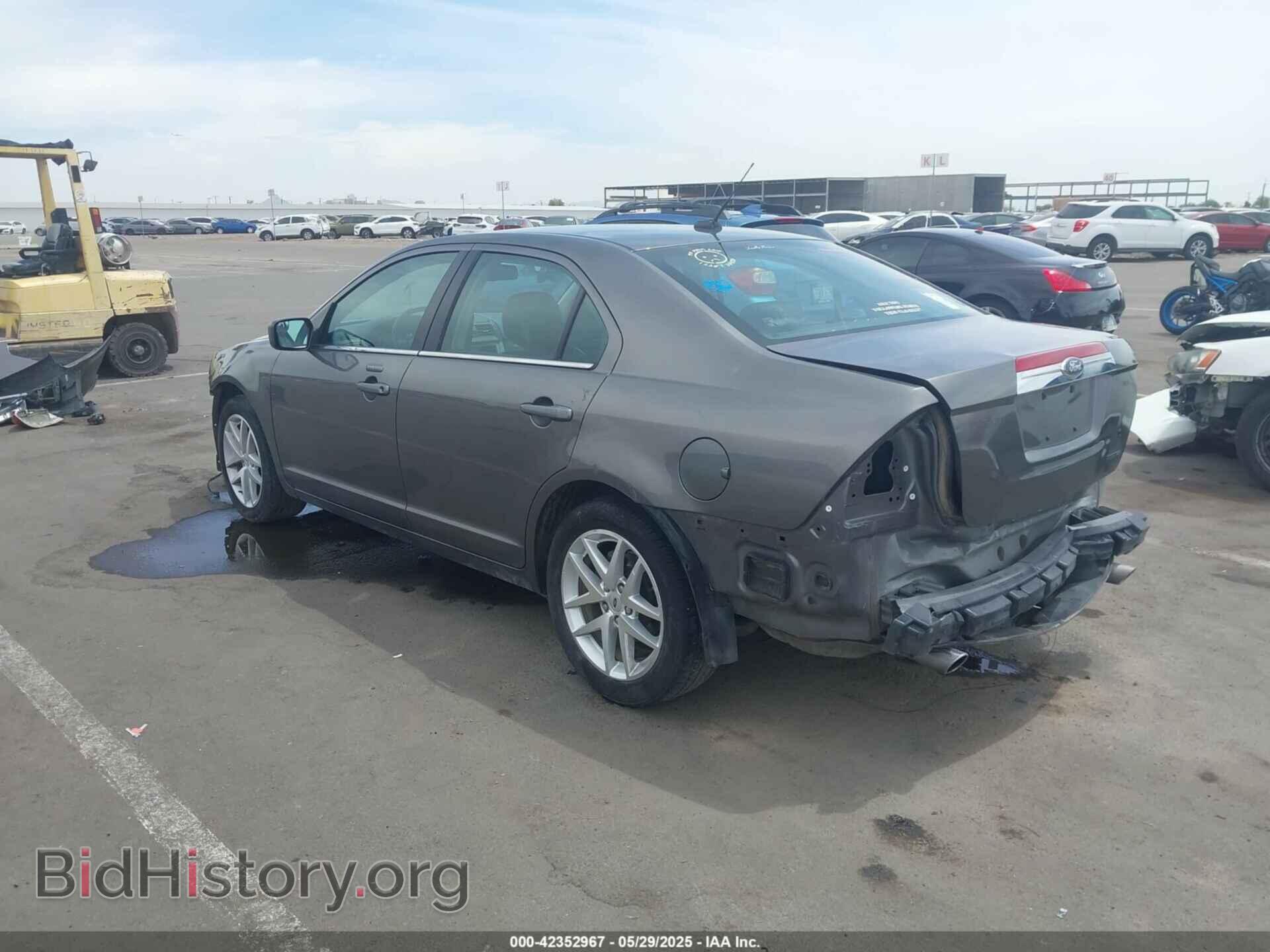 2011 FORD FUSION - VIN: 3FAHP0JG2BR310492 - Фото 3