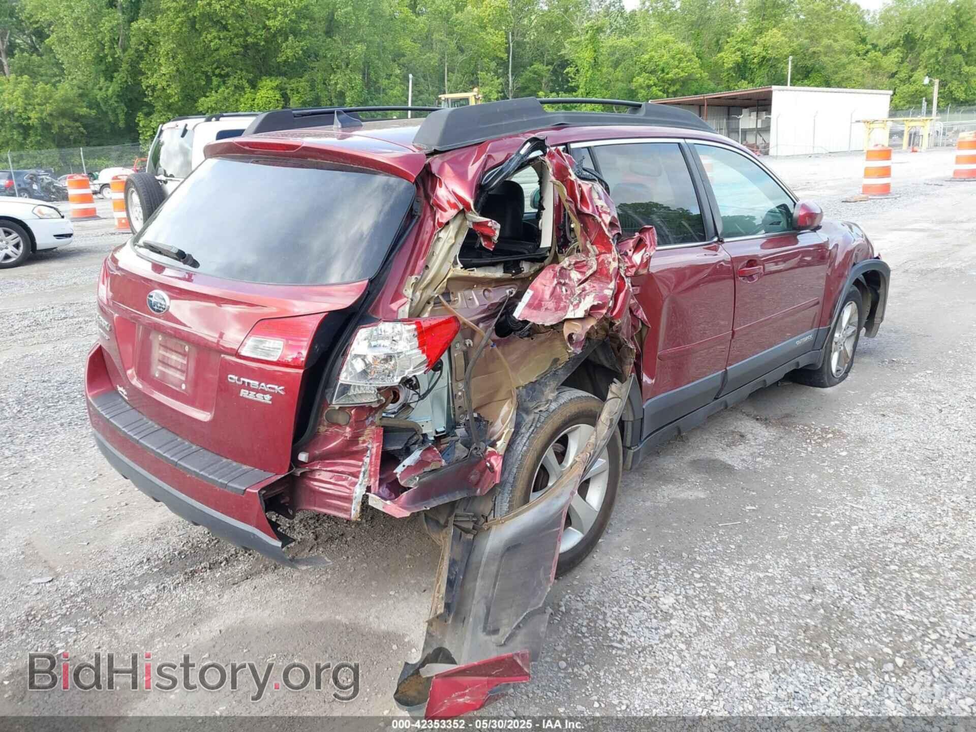 2014 SUBARU OUTBACK - VIN: 4S4BRBLC0E3321988 - Фото 4