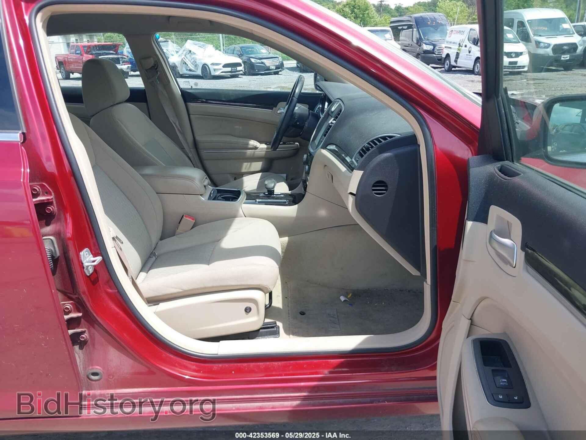 2012 CHRYSLER 300 - VIN: 2C3CCAAG8CH208007 - Фото 5