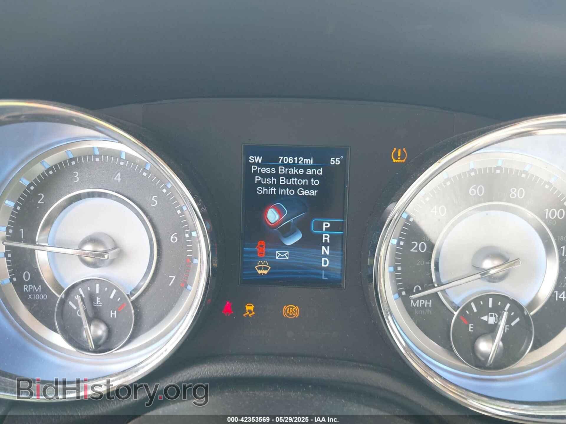 2012 CHRYSLER 300 - VIN: 2C3CCAAG8CH208007 - Фото 7