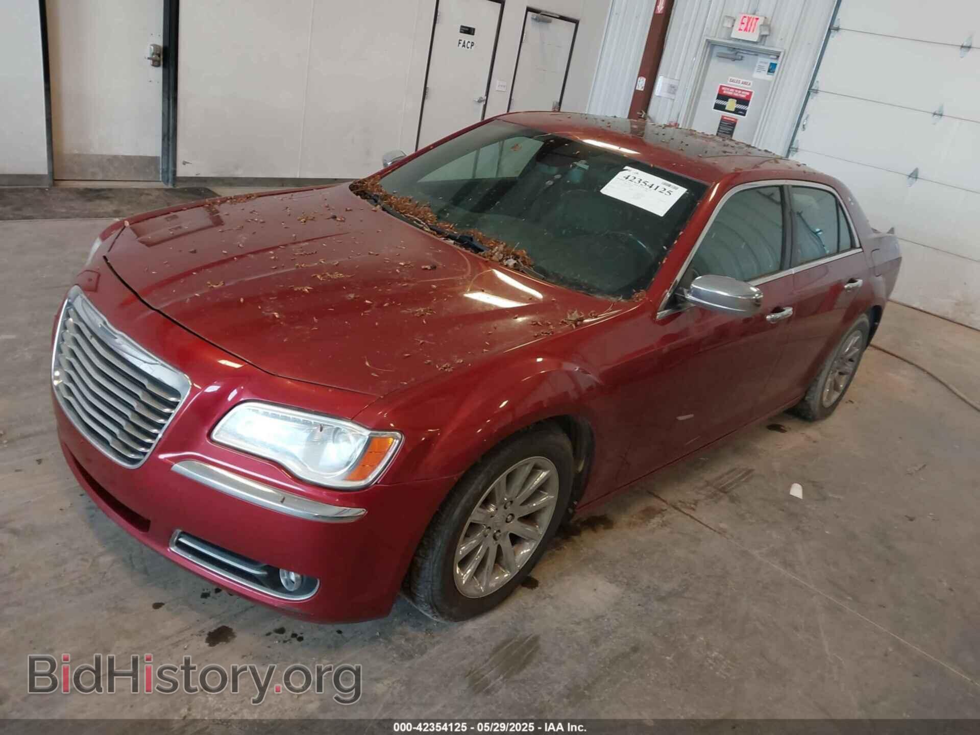 2012 CHRYSLER 300C - VIN: 2C3CCAET3CH147964 - Фото 2