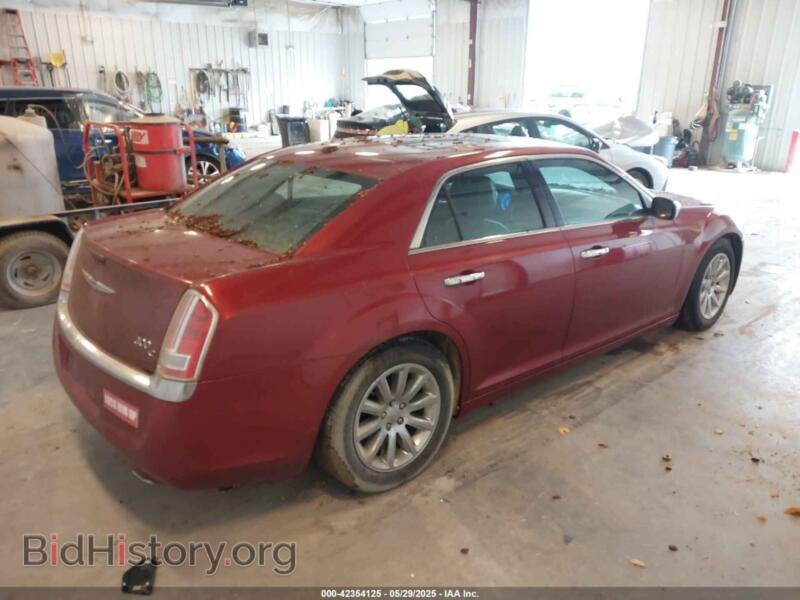 2012 Chrysler 300C (VIN 2C3CCAET3CH147964) — photo 4 of 11