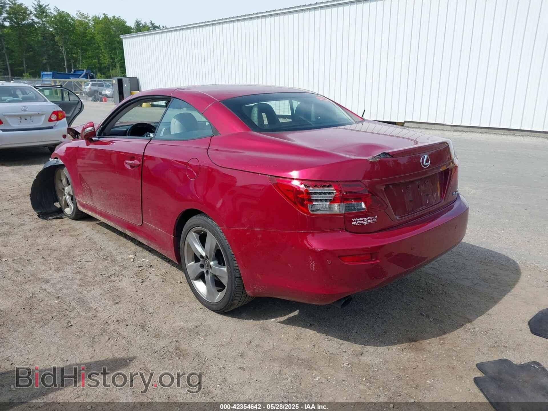 2011 LEXUS IS 250C - VIN: JTHFF2C26B2516029 - Фото 3